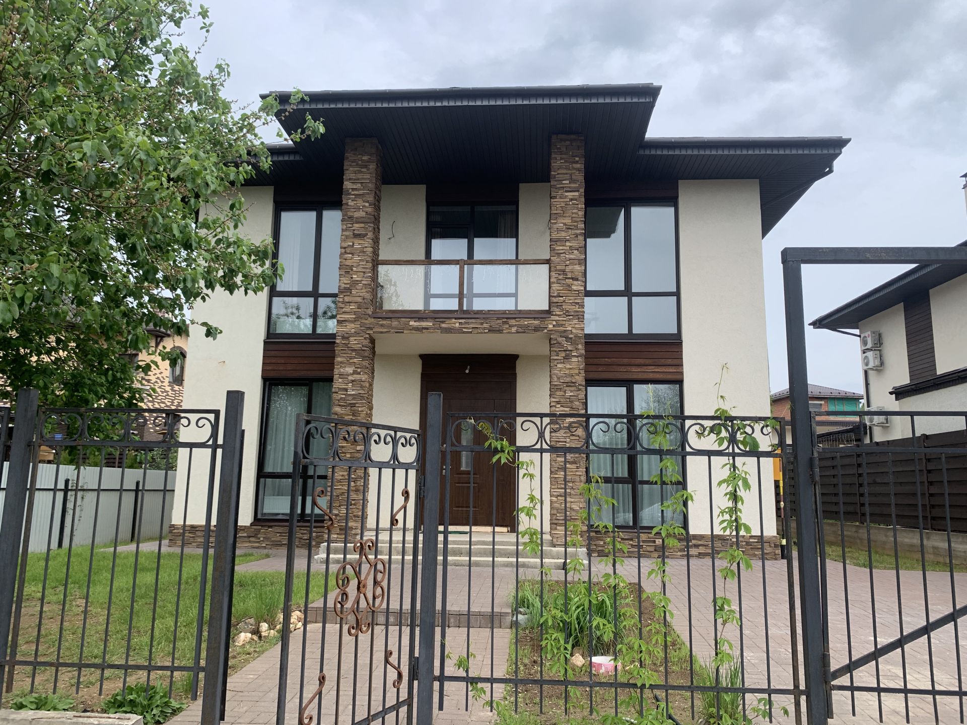 Дом Московская область, городской округ Истра, коттеджный посёлок Русская деревня, Западная улица