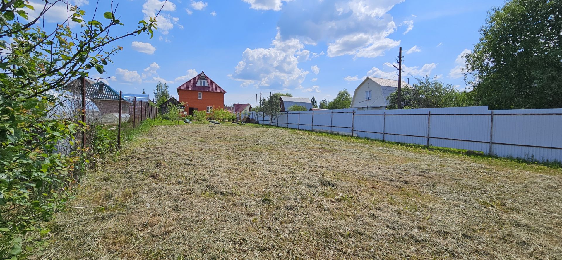 Дом Московская область, Одинцовский городской округ, посёлок Клин, Дачная улица