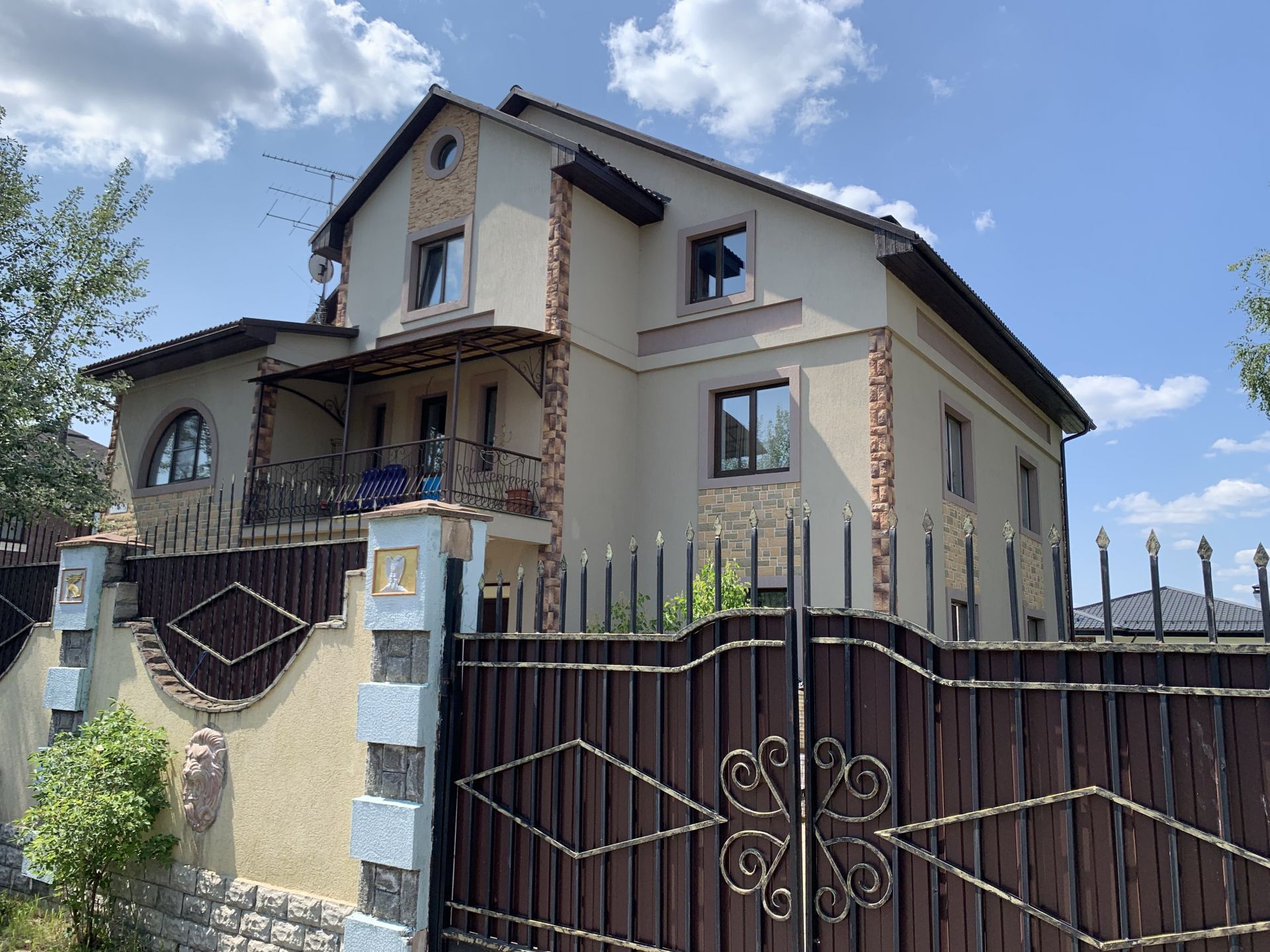 Дом Московская область, городской округ Истра, деревня Андреевское, Луговая улица