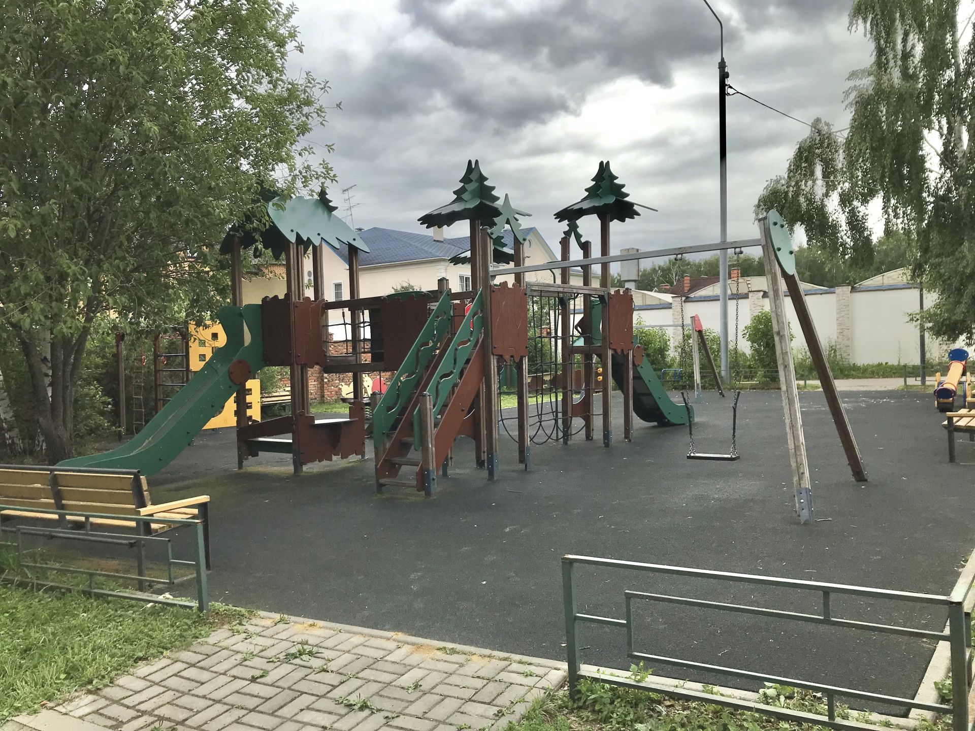 Дом Московская область, Ленинский городской округ, деревня Дальние Прудищи