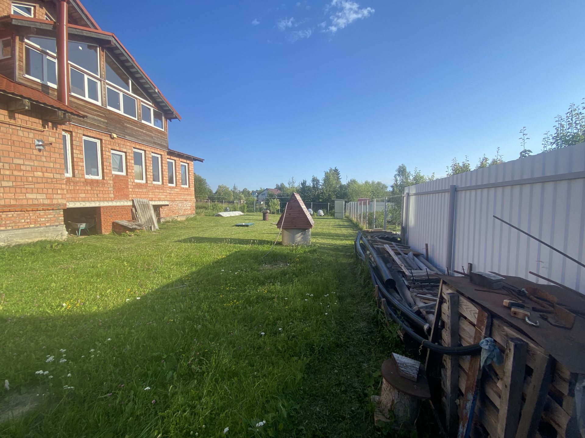 Дом Московская область, Можайский городской округ, посёлок Колычёво, Северная улица