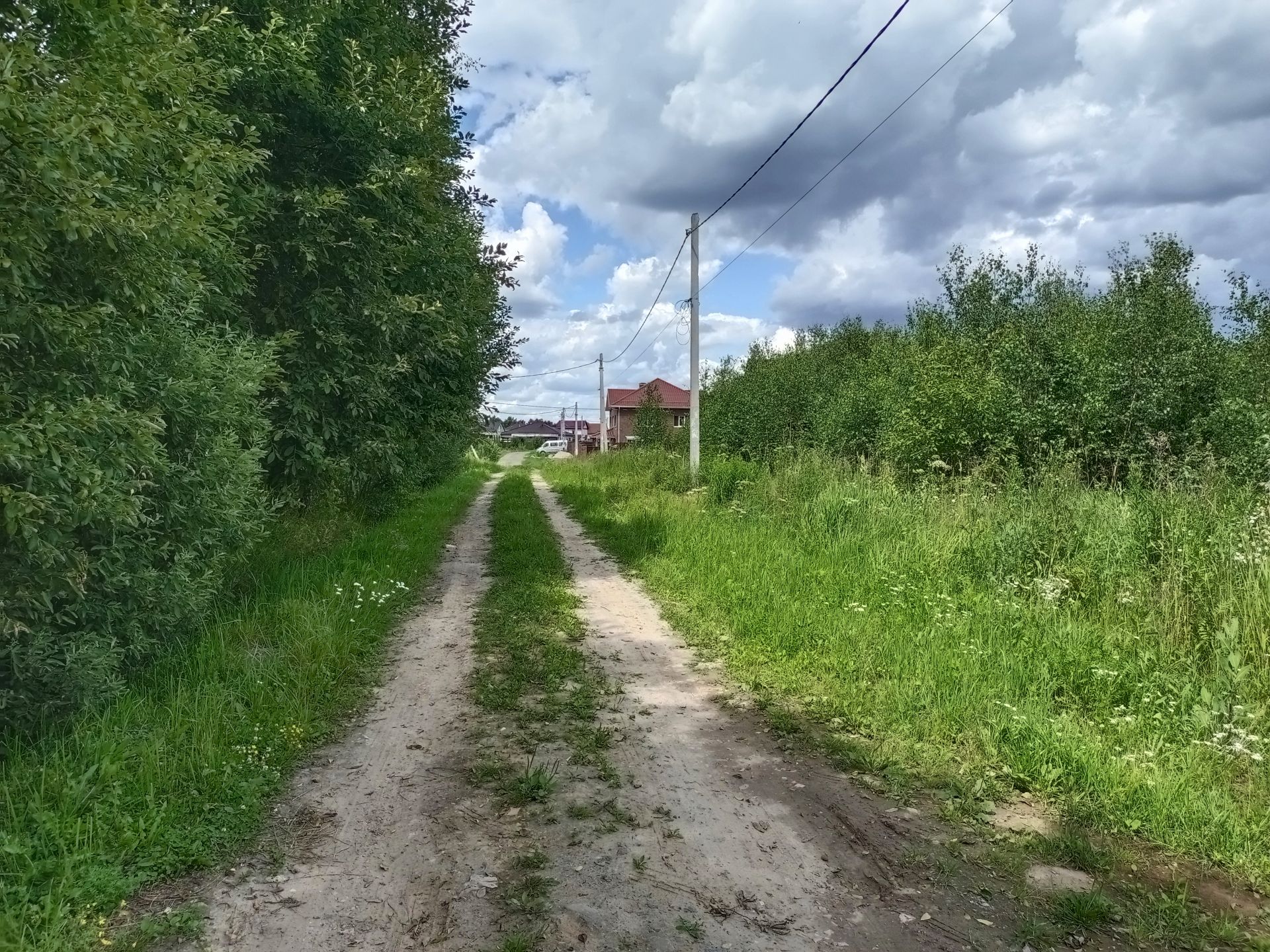 Земли поселения Московская область, Домодедово, микрорайон Белые Столбы, коттеджный посёлок Красная Поляна