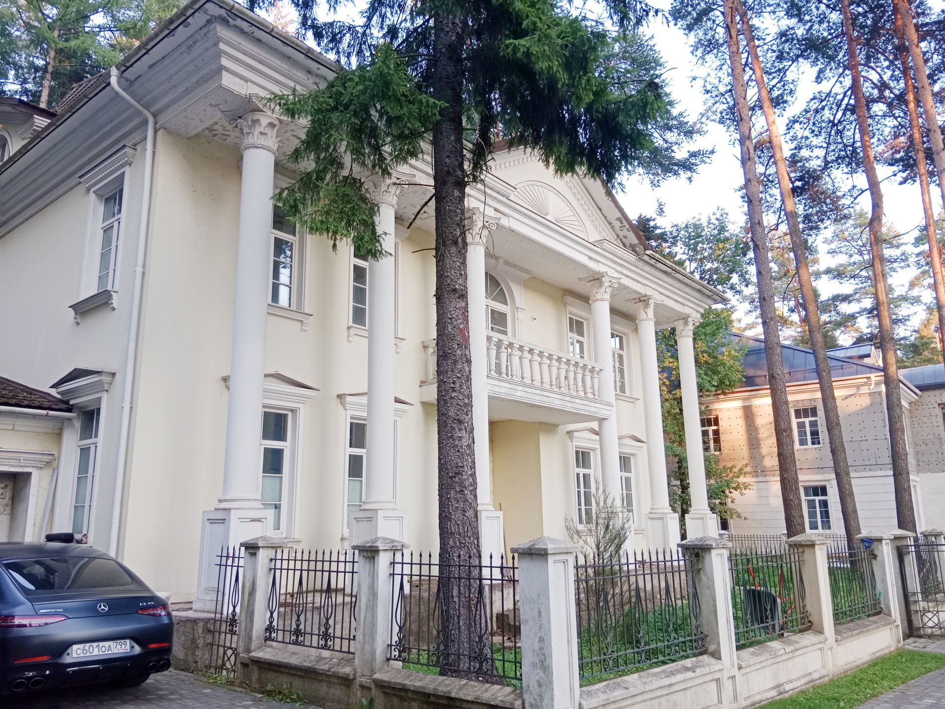 Коттедж Московская область, Одинцовский городской округ, деревня Новодарьино