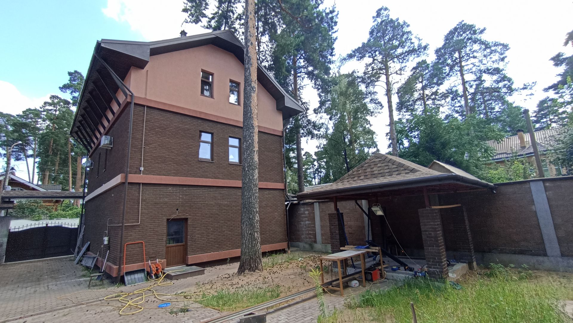 Дом Московская область, Раменский городской округ, рабочий посёлок Ильинский, улица Братьев Волковых