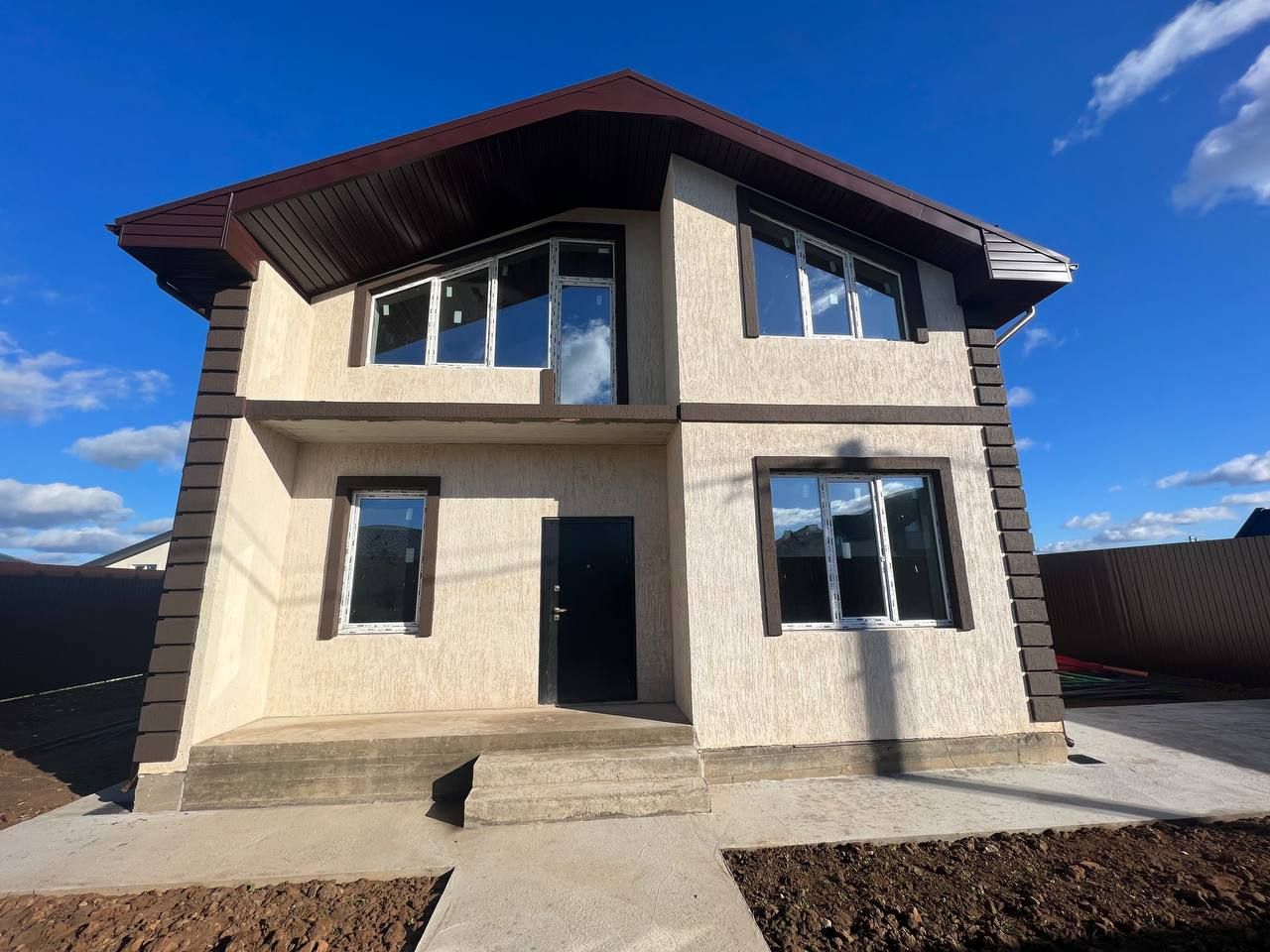 Дом Московская область, городской округ Мытищи, деревня Хлябово, коттеджный посёлок Калипсо Вилладж-2