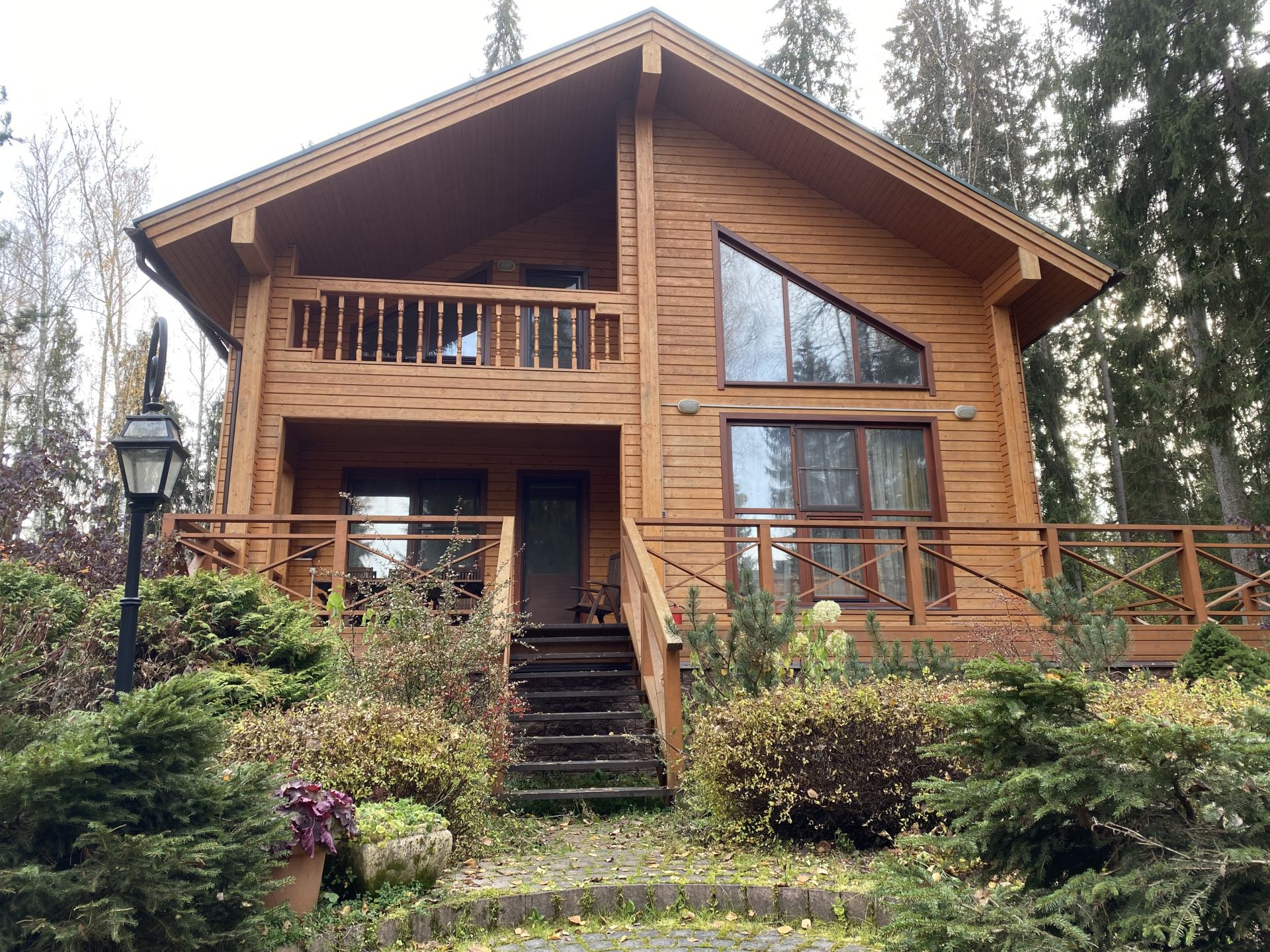 Дом Московская область, городской округ Солнечногорск, коттеджный посёлок Резиденция Волна