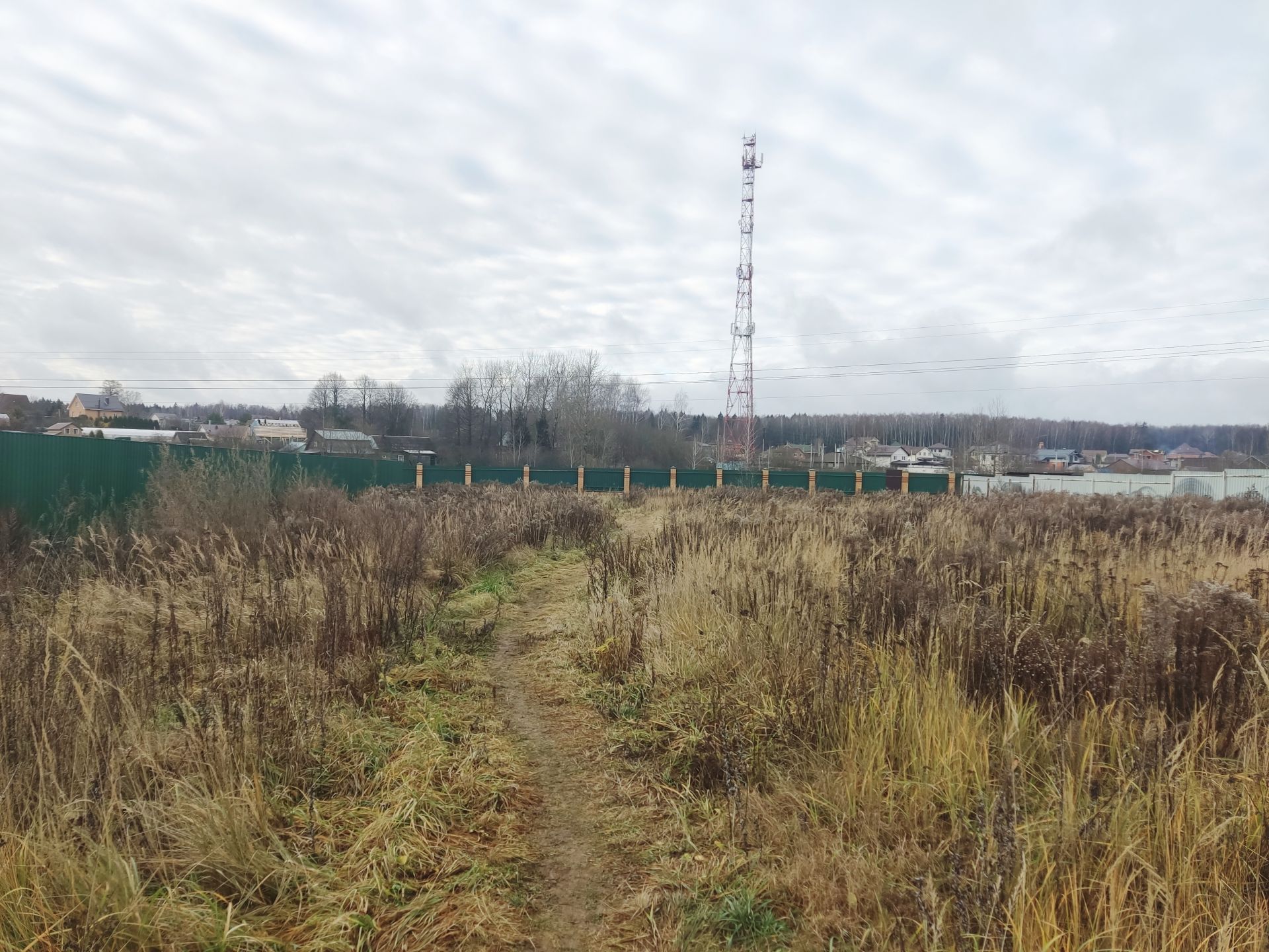 Земли сельхозназначения Московская область, городской округ Пушкинский, коттеджный посёлок Дарьино Южное