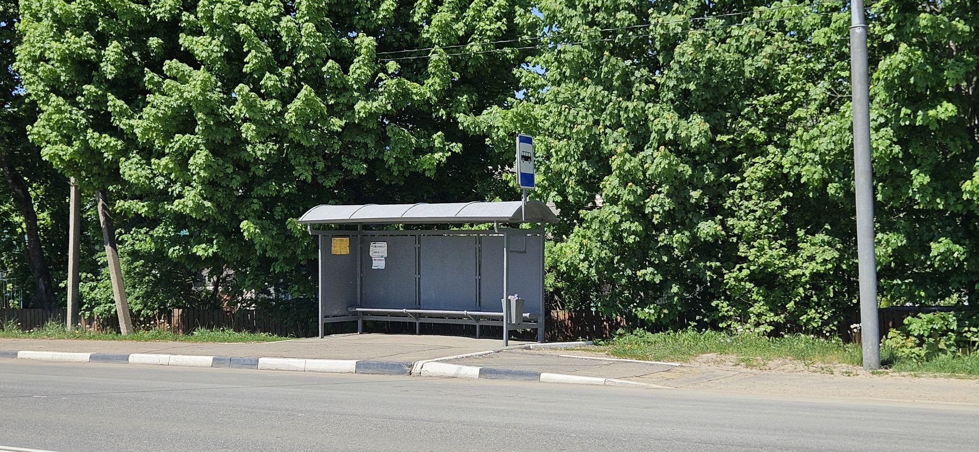 Дом Московская область, Рузский городской округ, деревня Орешки, Школьная улица