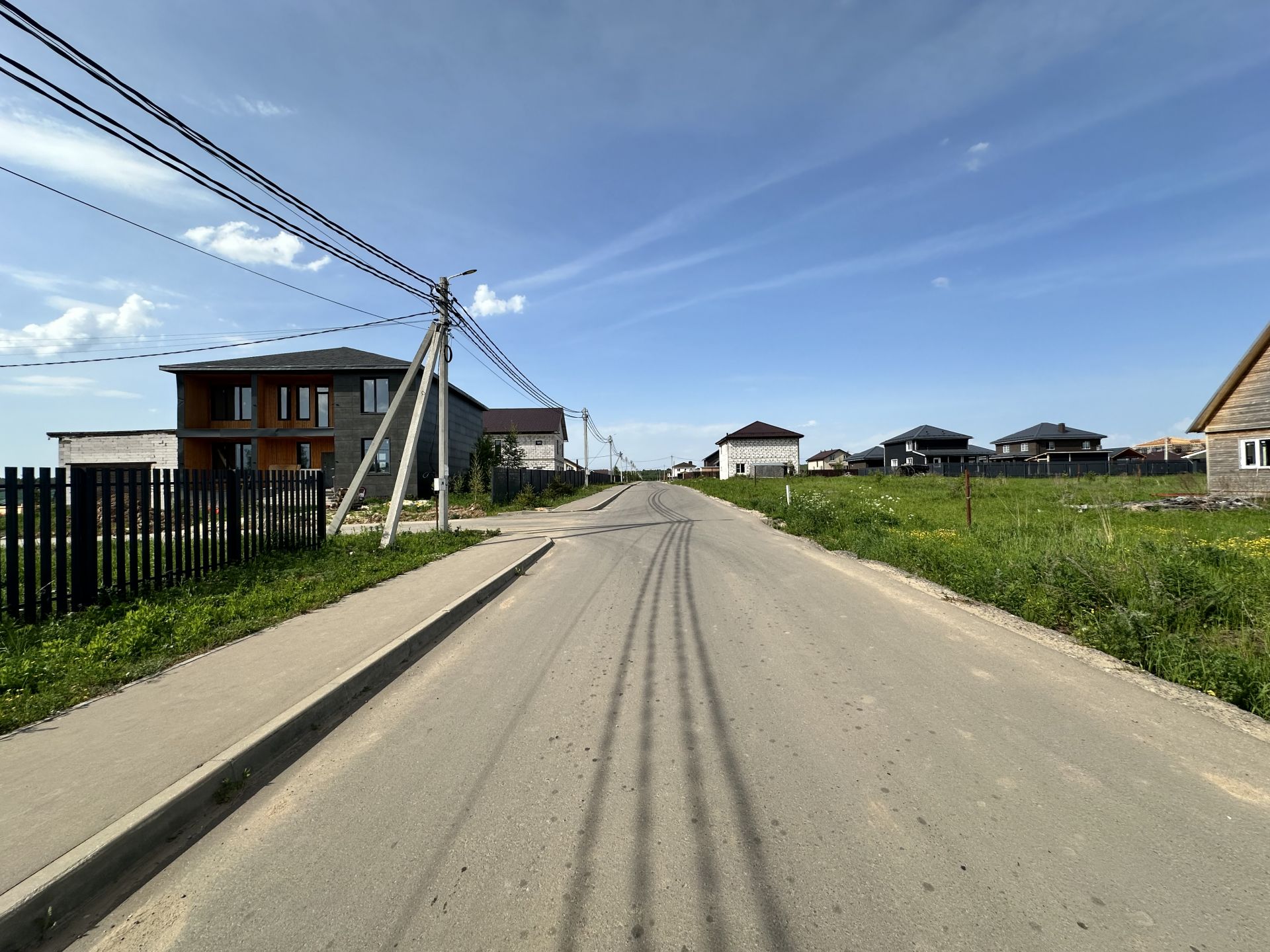 Дом Московская область, городской округ Чехов, деревня Большое Петровское, Центральная улица