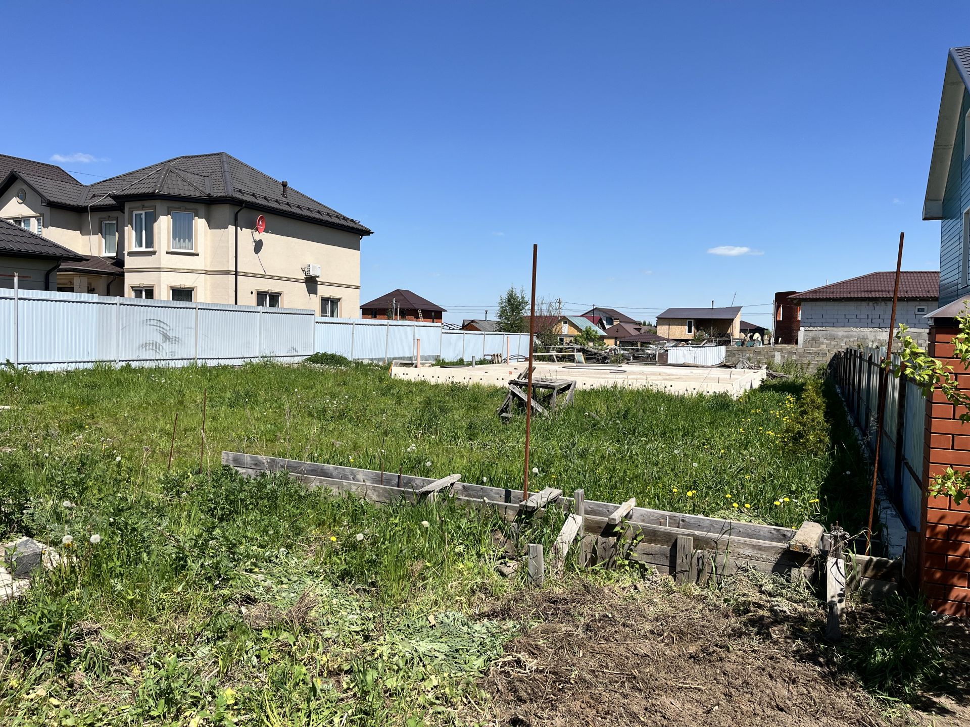 Земли сельхозназначения Московская область, Раменский городской округ, село Верхнее Мячково, коттеджный посёлок Солнечный берег
