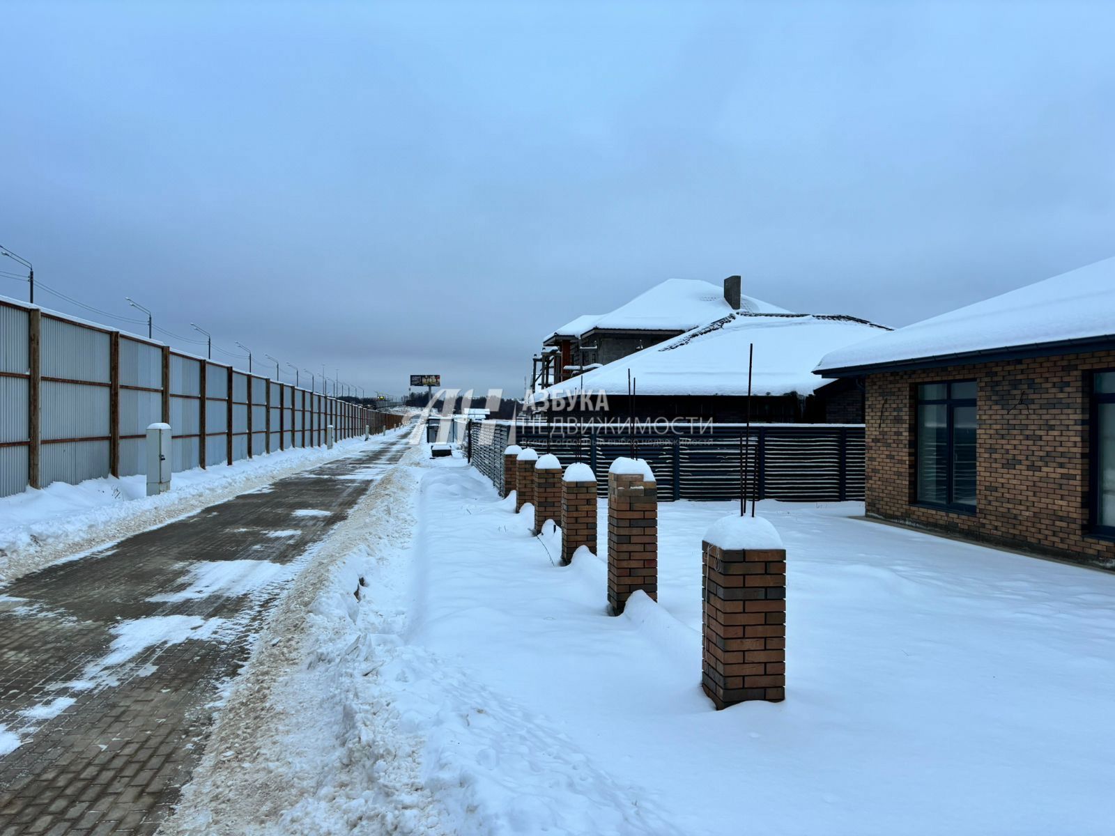 Дом Московская область, городской округ Истра, деревня Покровское, Восточная улица