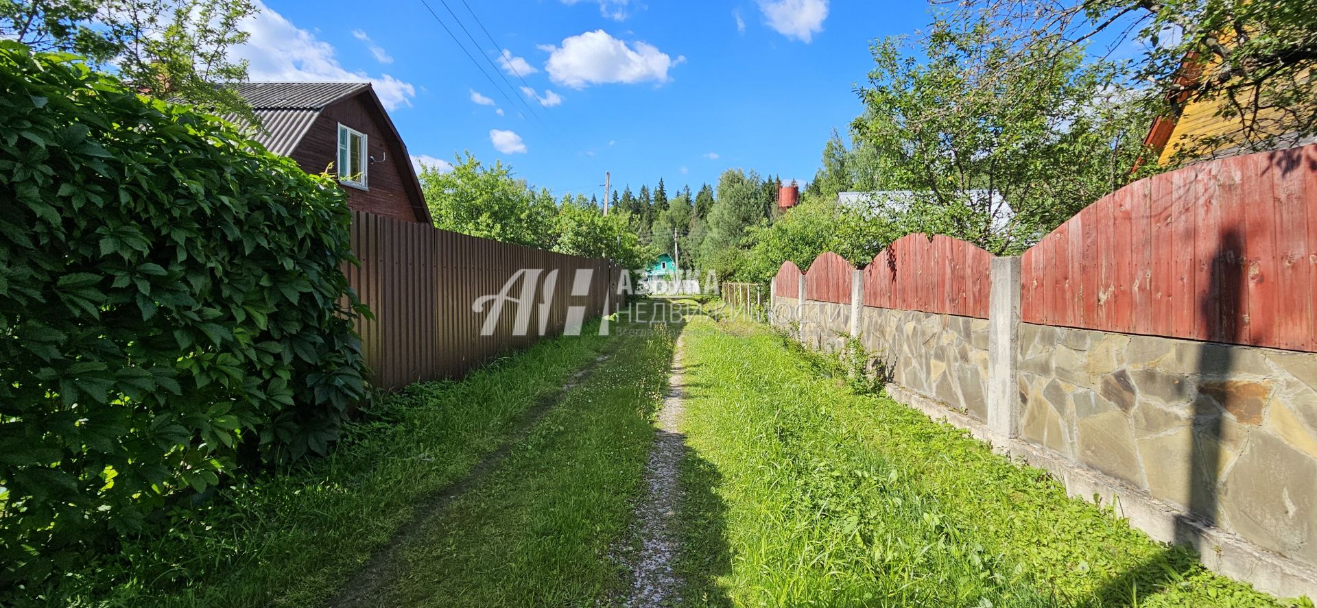 Дом Московская область, Можайский городской округ, СНТ Восход