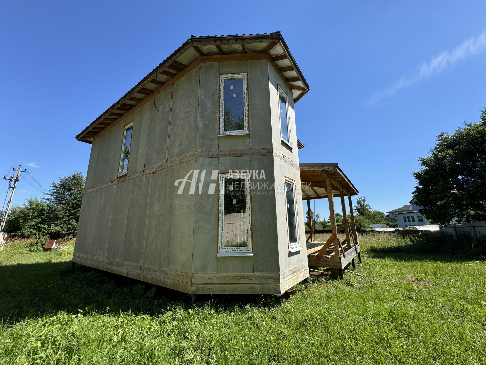 Дом Московская область, Одинцовский городской округ, деревня Петелино, садоводческое некоммерческое товарищество подсобных личных хозяйств Нива, Центральная улица