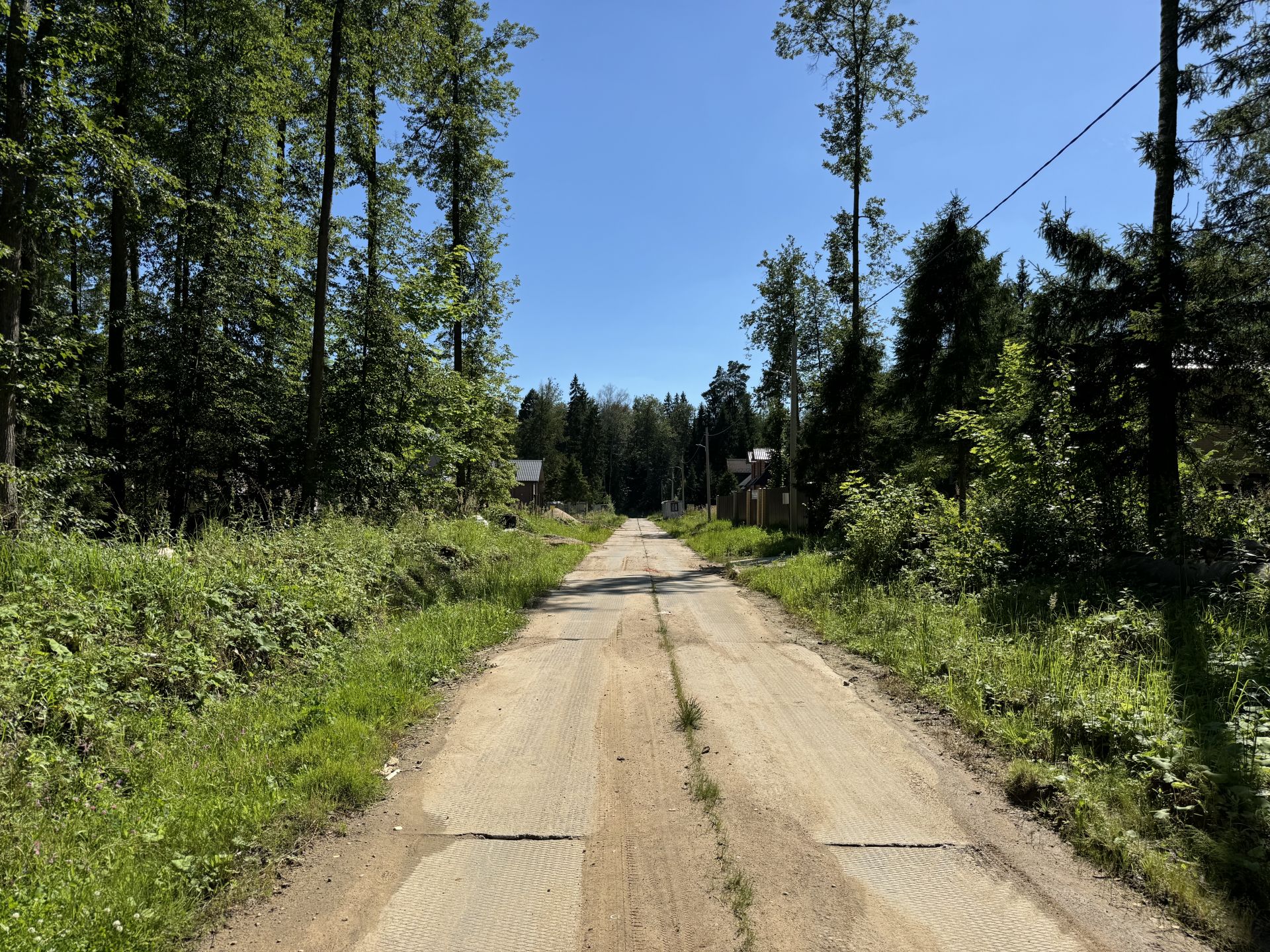 Земли поселения Московская область, Одинцовский городской округ, деревня Сивково, коттеджный посёлок Зелёная роща-1, 1-я Западная улица