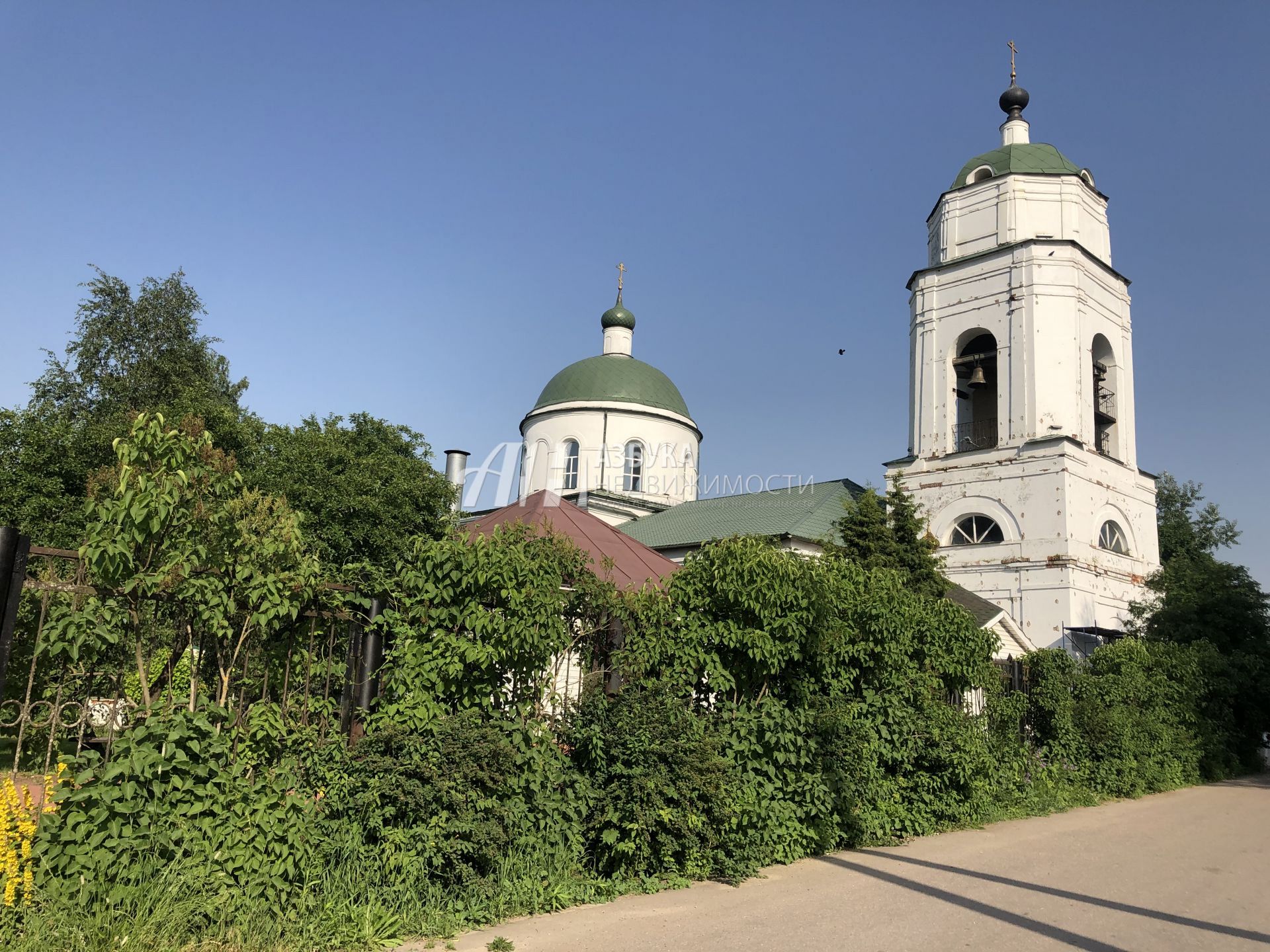 Дом Московская область, городской округ Мытищи, деревня Троице-Сельцо