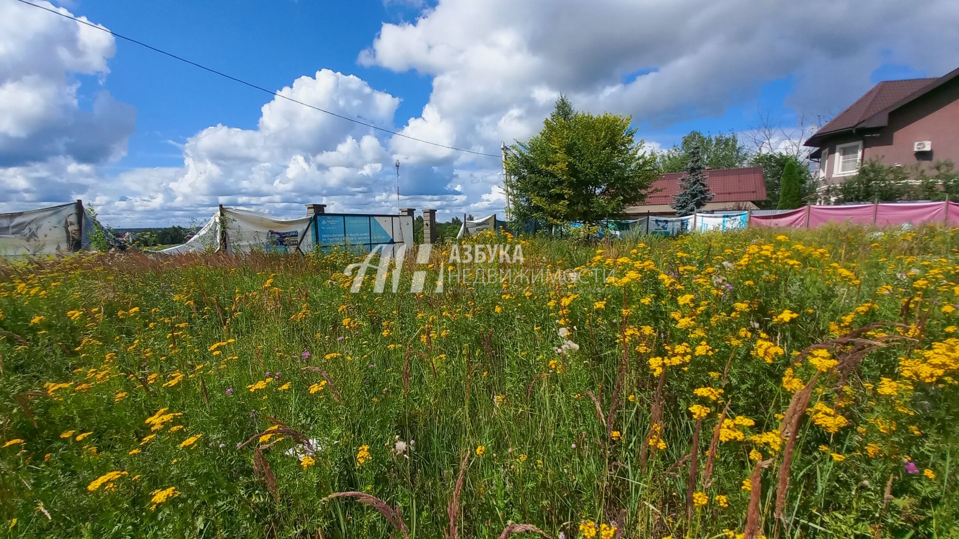  Московская область, городской округ Истра, село Рождествено, Микрорайонная улица