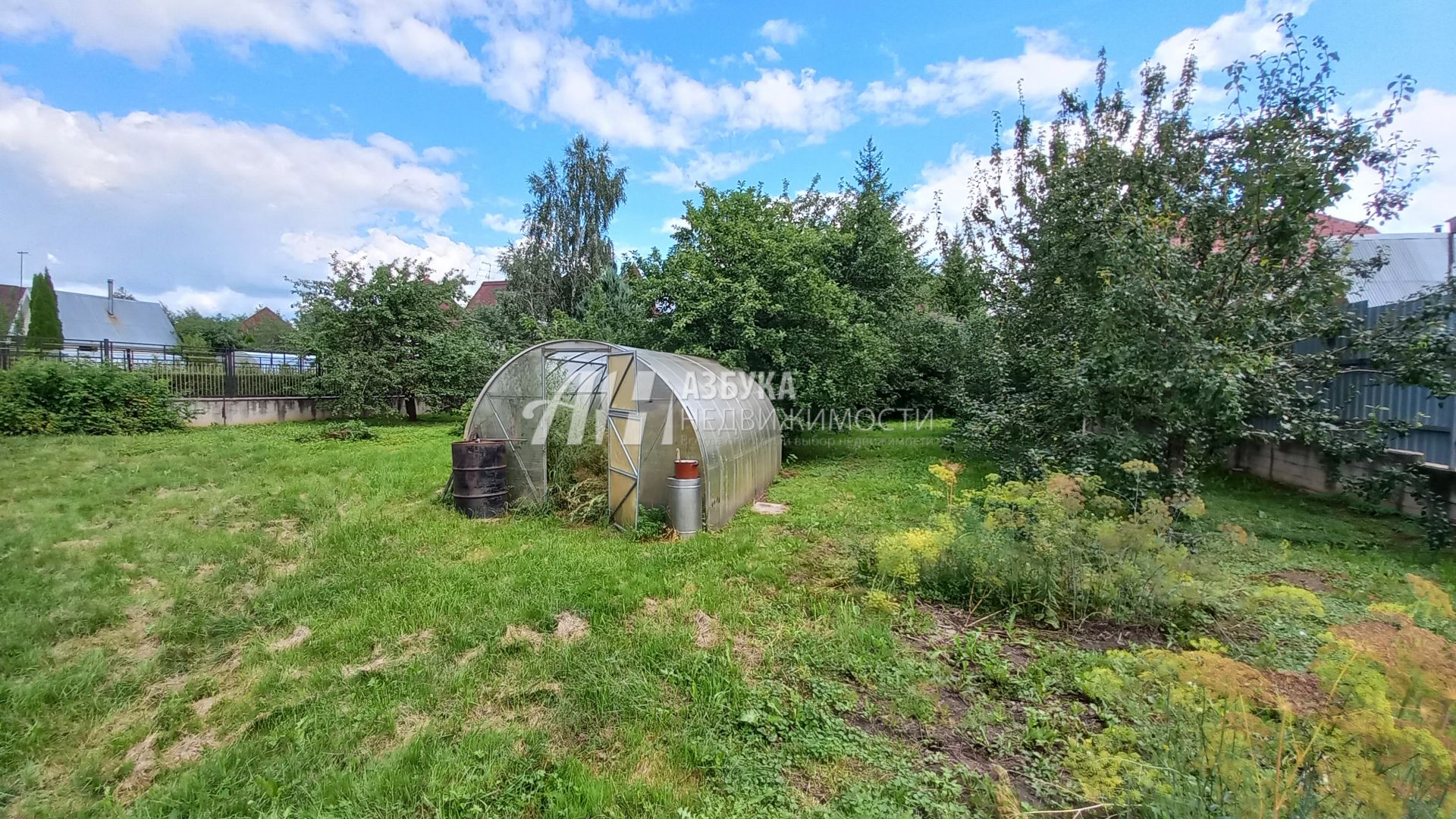 Земли поселения Московская область, городской округ Истра, деревня Захарово, Лазурная улица