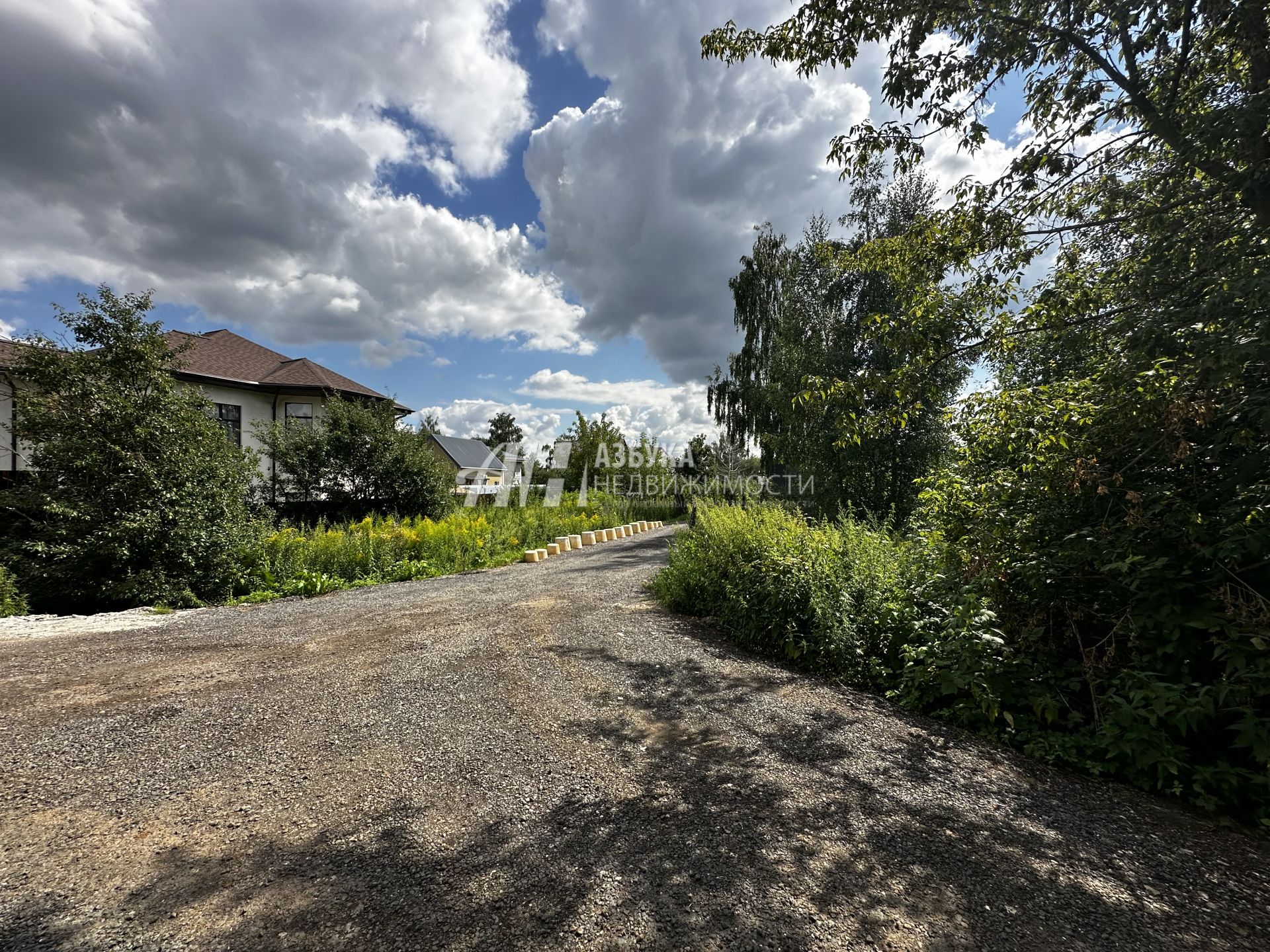  Московская область, городской округ Красногорск, посёлок Архангельское