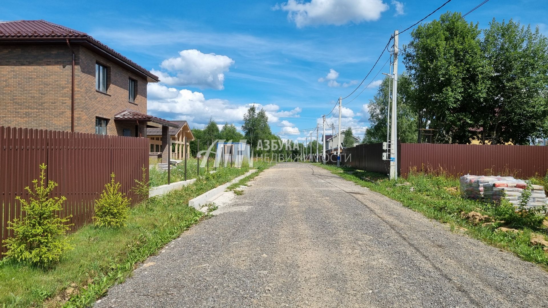 Земли сельхозназначения Московская область, Дмитровский городской округ, коттеджный посёлок Дмитровка Лайф