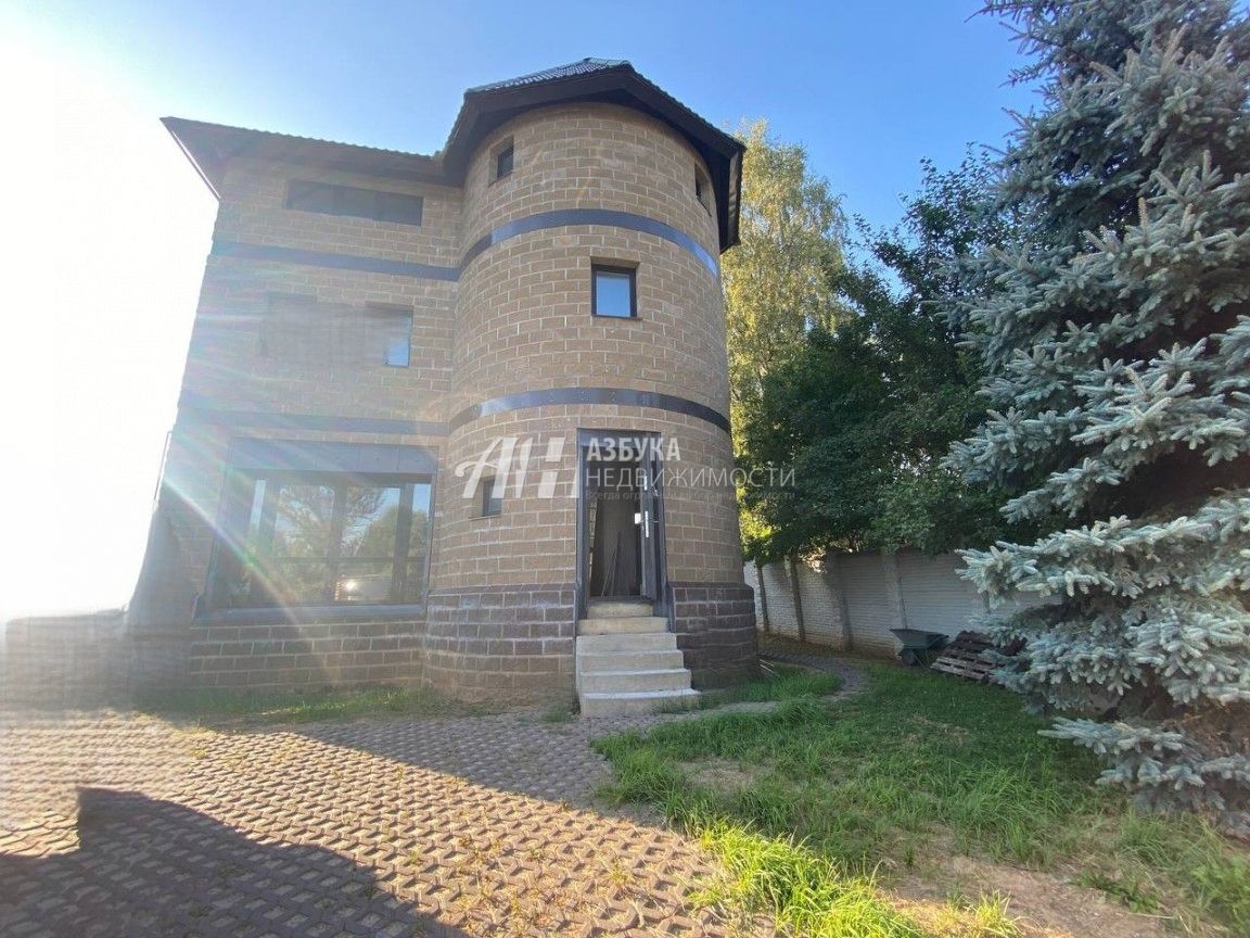 Дом Московская область, городской округ Красногорск, деревня Поздняково, Центральная улица