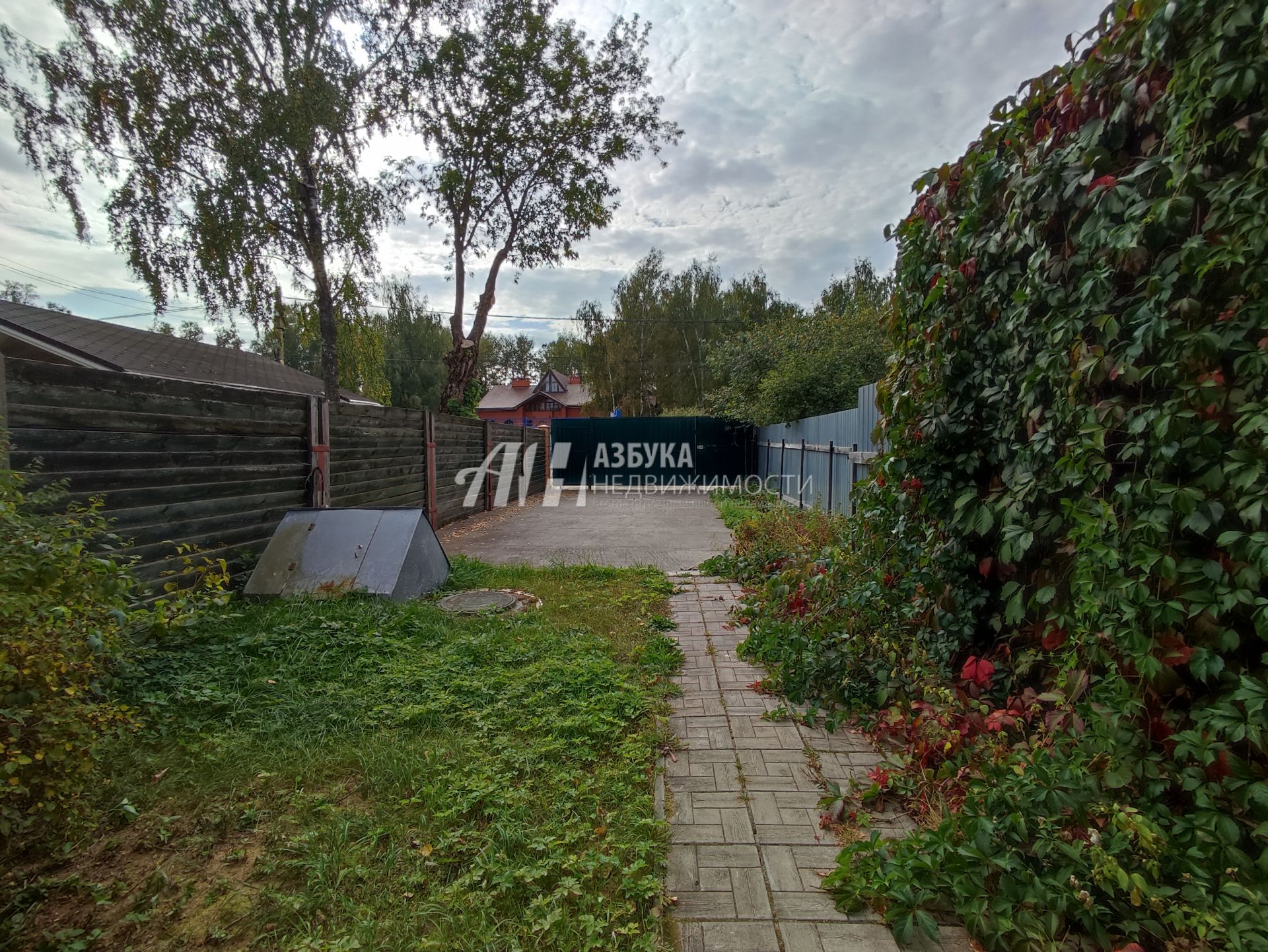 Дом Московская область, Раменский городской округ, деревня Апариха