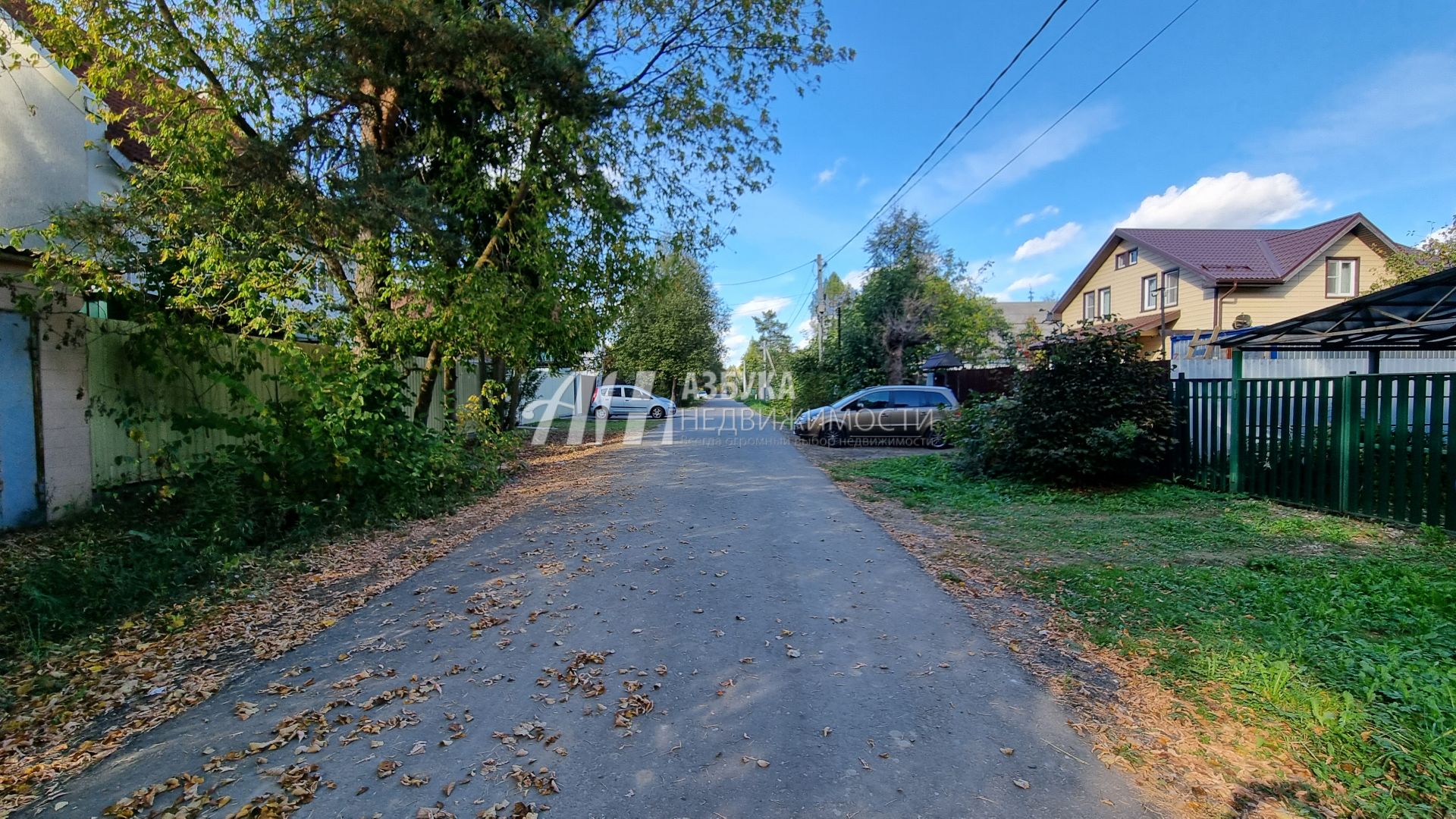 Дом Московская область, городской округ Пушкинский, рабочий посёлок Софрино, Октябрьская улица