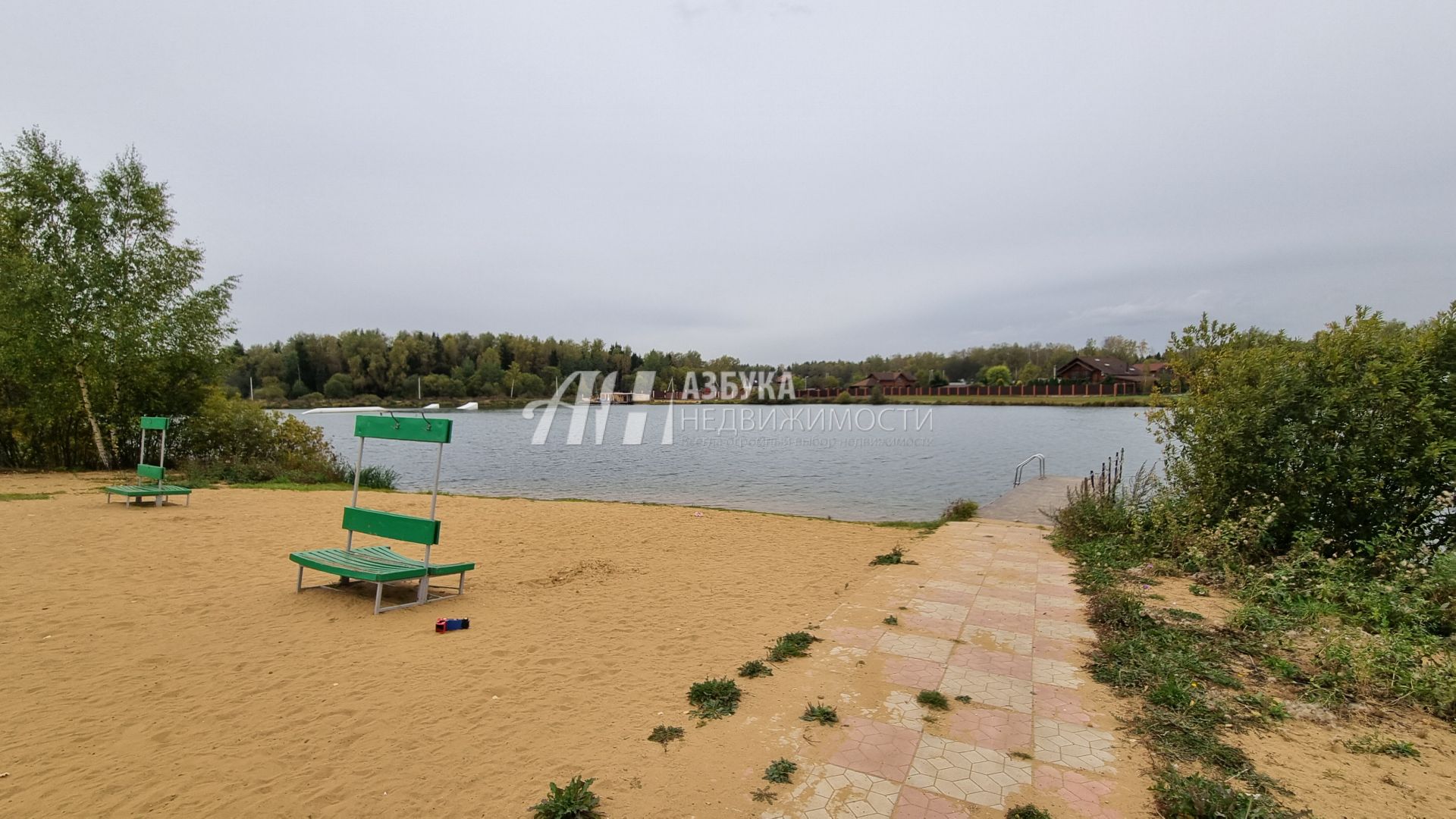 Дом Московская область, городской округ Пушкинский, деревня Алёшино, коттеджный посёлок Алёшинские Просторы