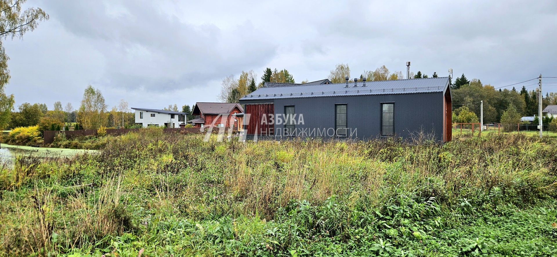 Дом Московская область, Волоколамский городской округ, коттеджный посёлок Эко Озеро, 90