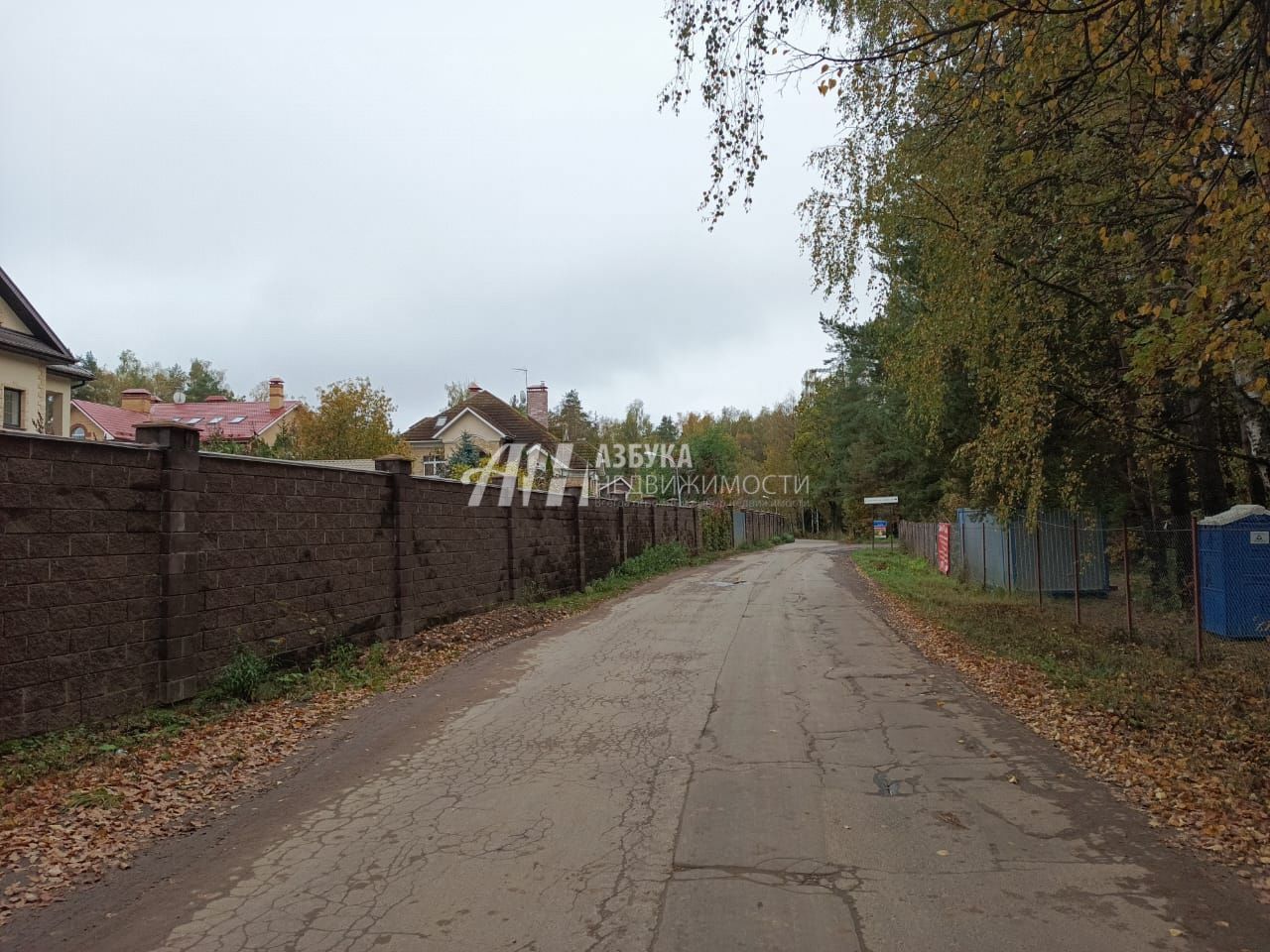 Дом Московская область, городской округ Химки, деревня Юрлово