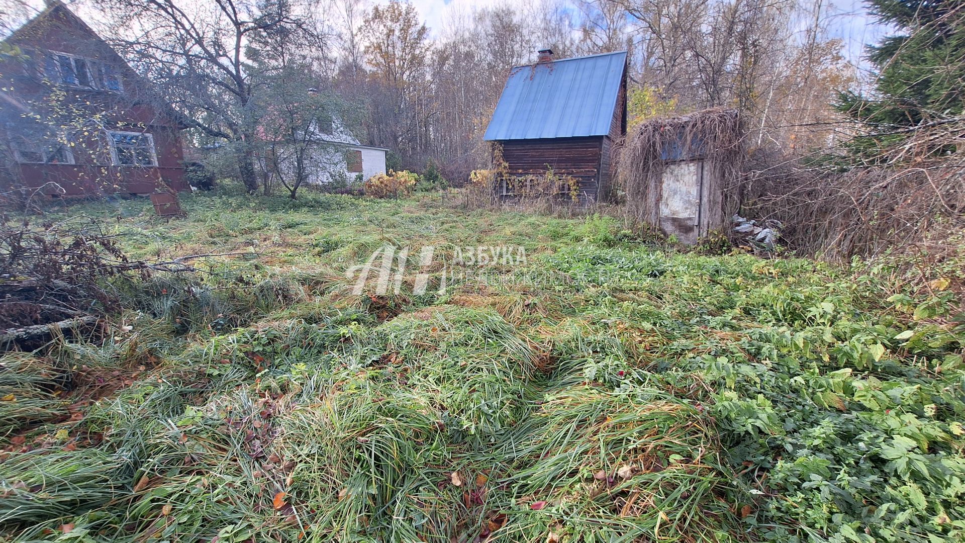 Дом Московская область, городской округ Чехов, СНТ Осинка