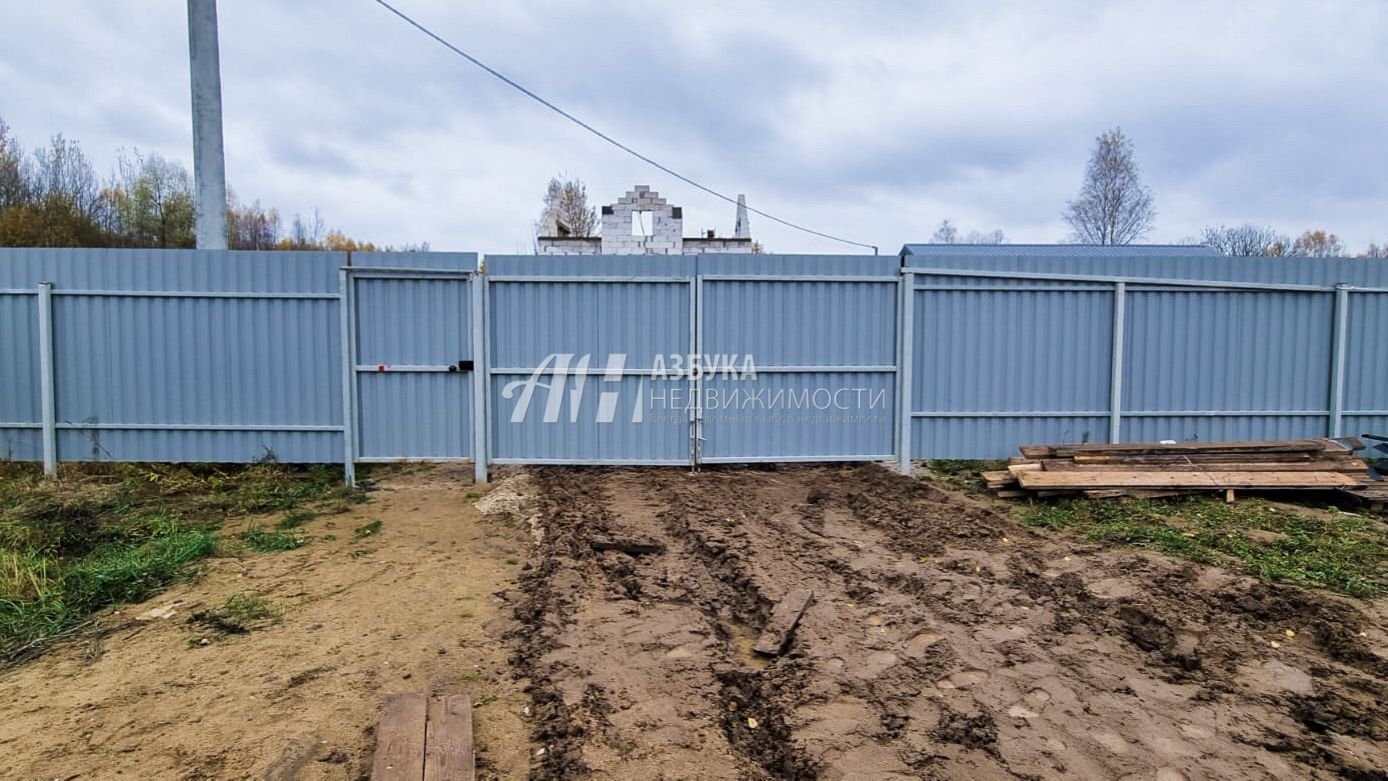 Дом Московская область, городской округ Пушкинский, дачный посёлок Зеленоградский, микрорайон Полянка, 16Б