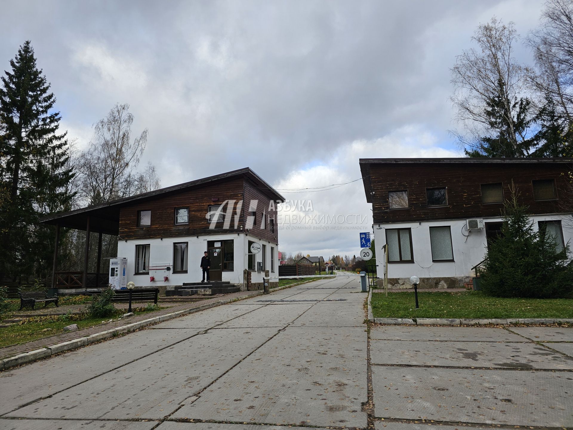 Дом Московская область, Волоколамский городской округ, коттеджный посёлок Спасские Дачи