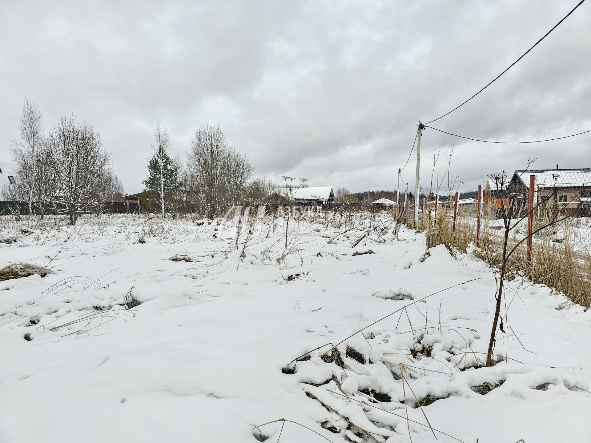 Земли сельхозназначения Московская область, Волоколамский городской округ, коттеджный посёлок Рузза