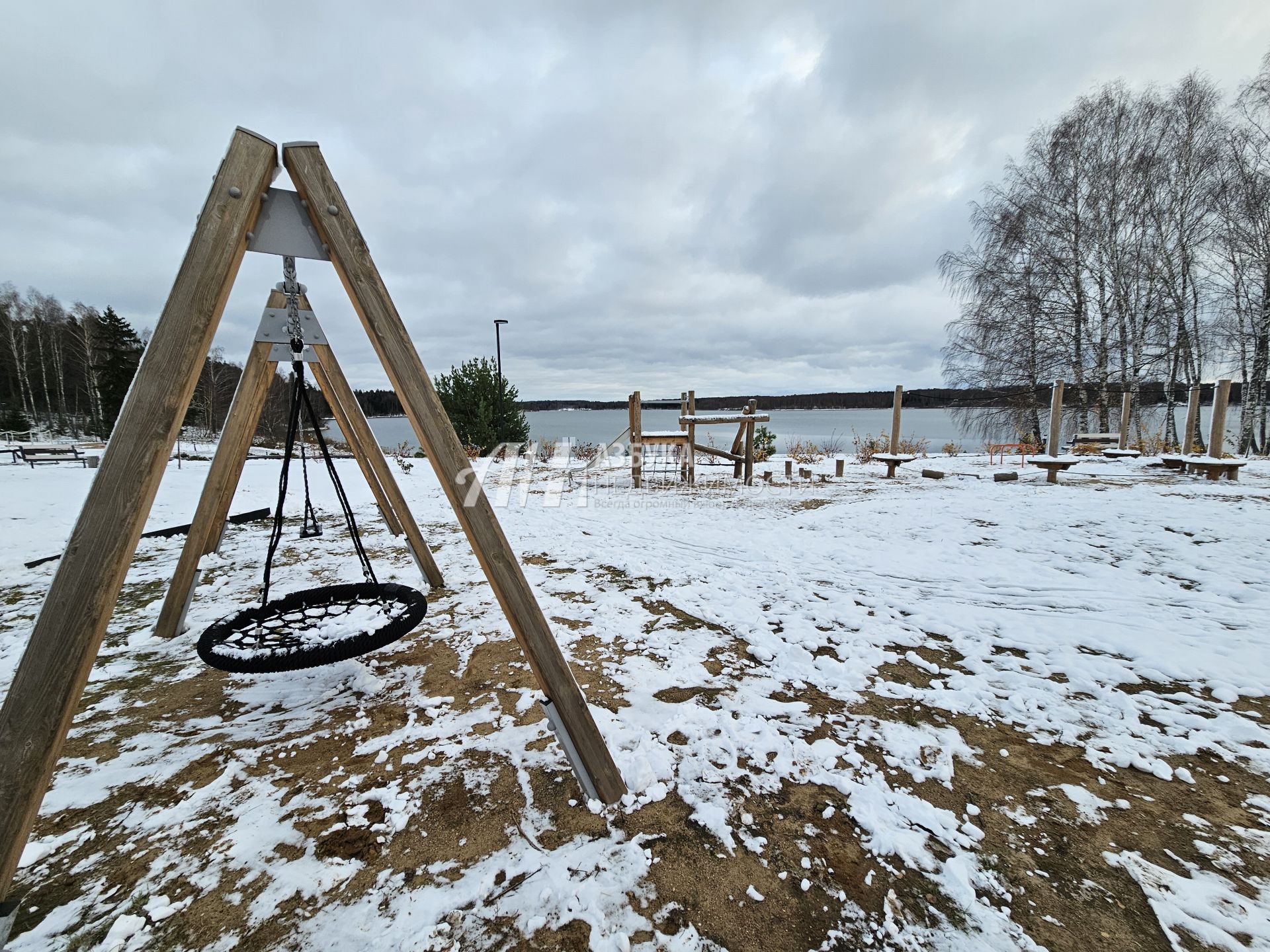 Земли сельхозназначения Московская область, Волоколамский городской округ, коттеджный посёлок Рузза