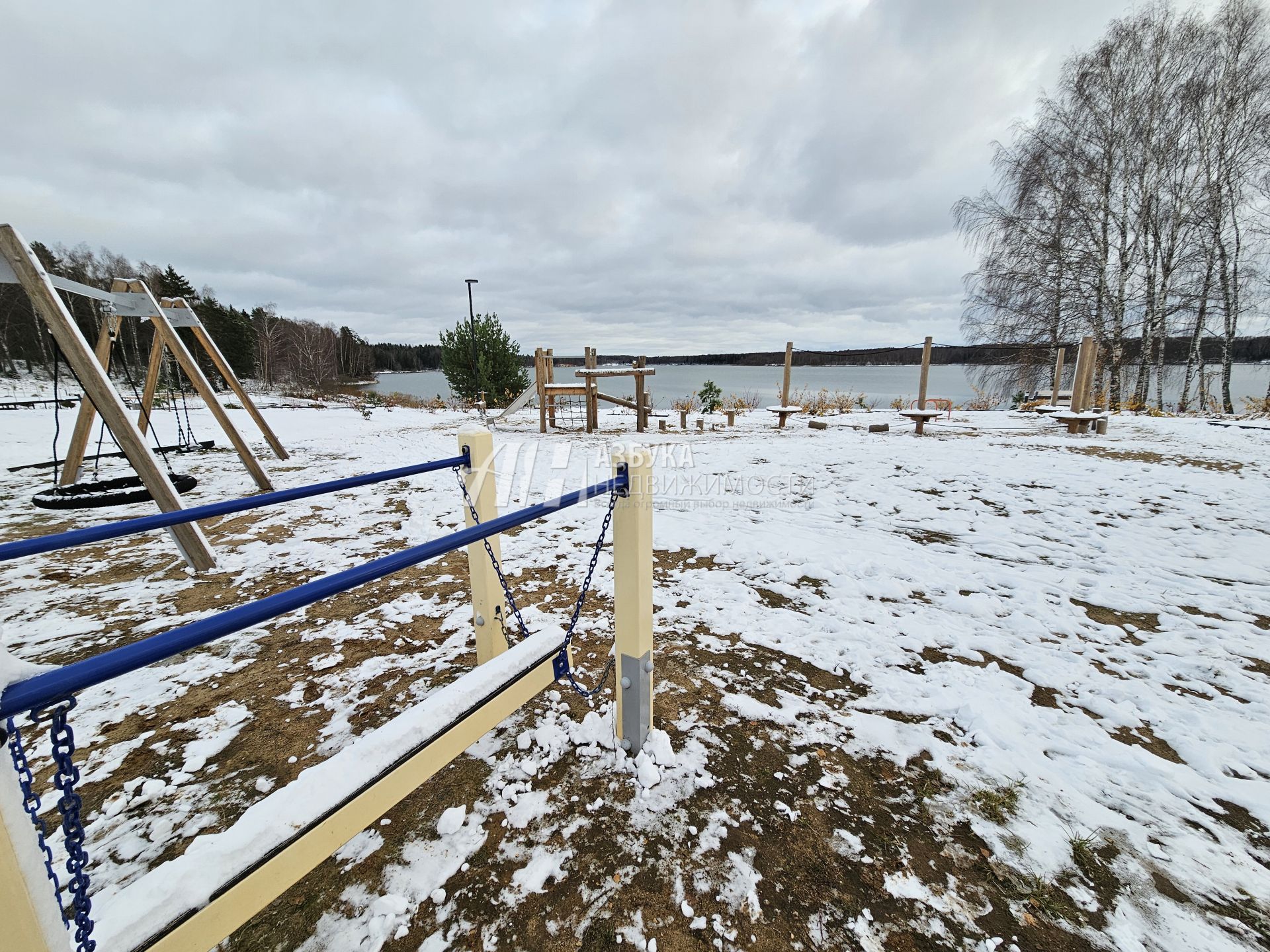 Земли сельхозназначения Московская область, Волоколамский городской округ, коттеджный посёлок Рузза