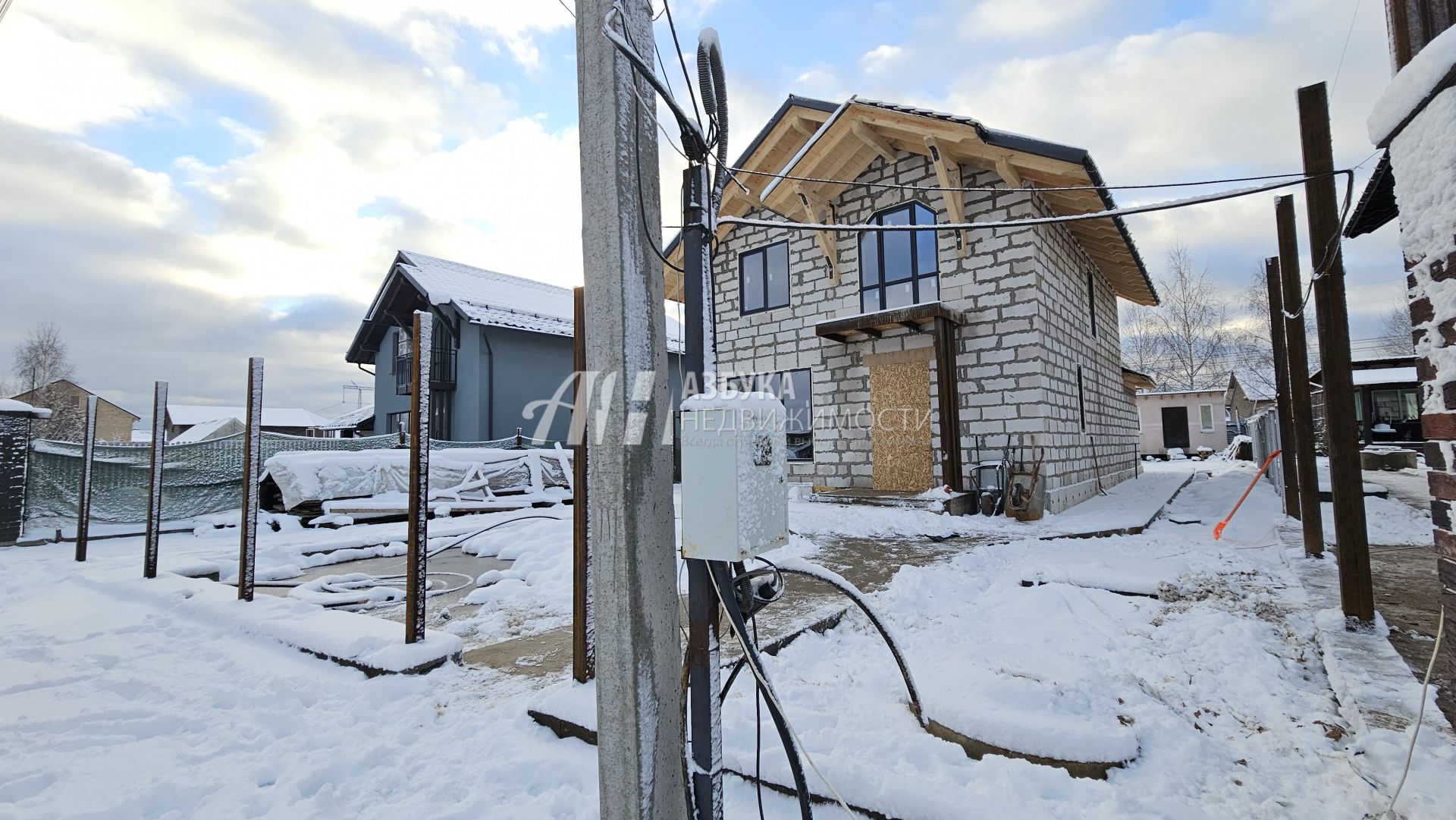 Дом Московская область, городской округ Химки, микрорайон Ксенон, ТСН Пятницкая слобода