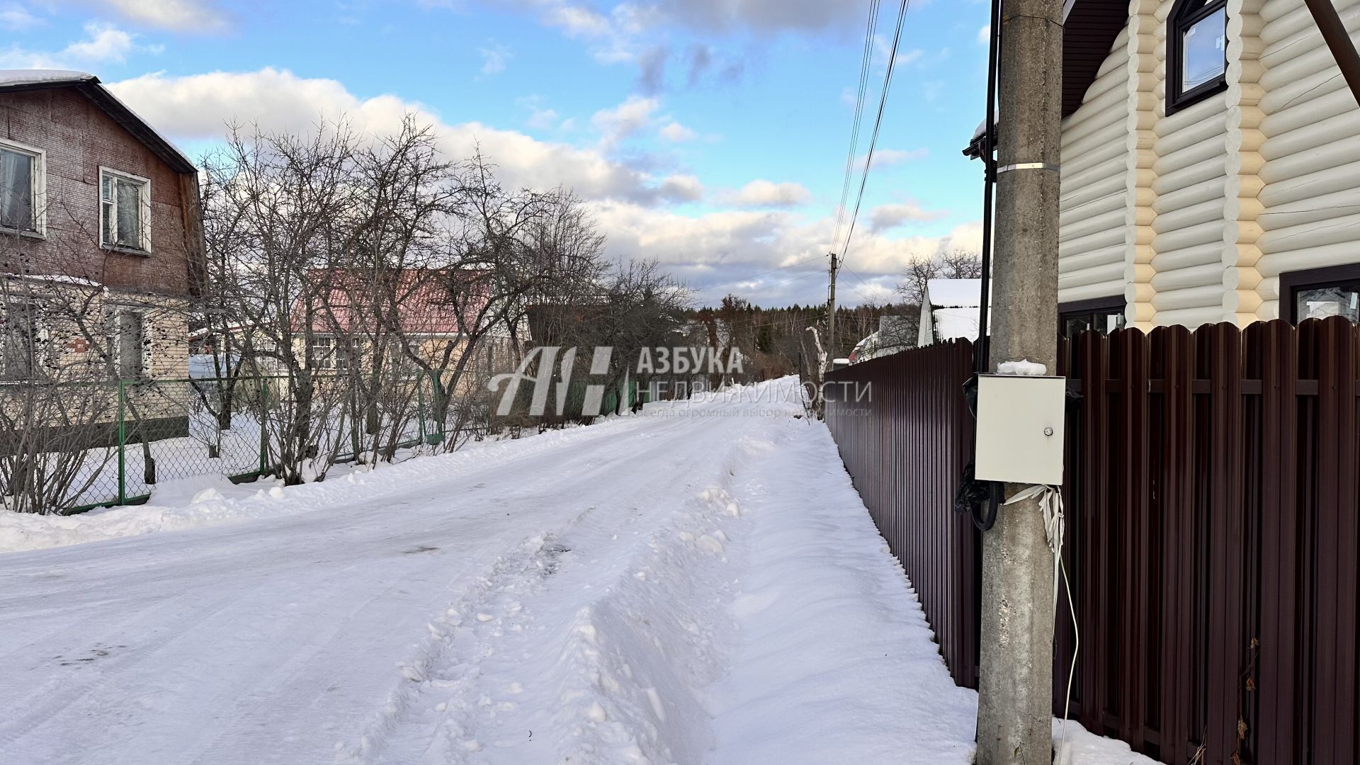 Дом Московская область, муниципальный округ Истра, село Ивановское