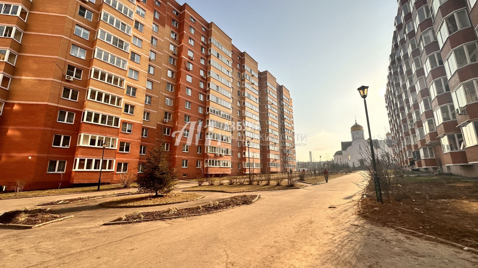 Квартира Московская область, Одинцовский городской округ, дачный посёлок Лесной Городок, Молодёжная улица, 6