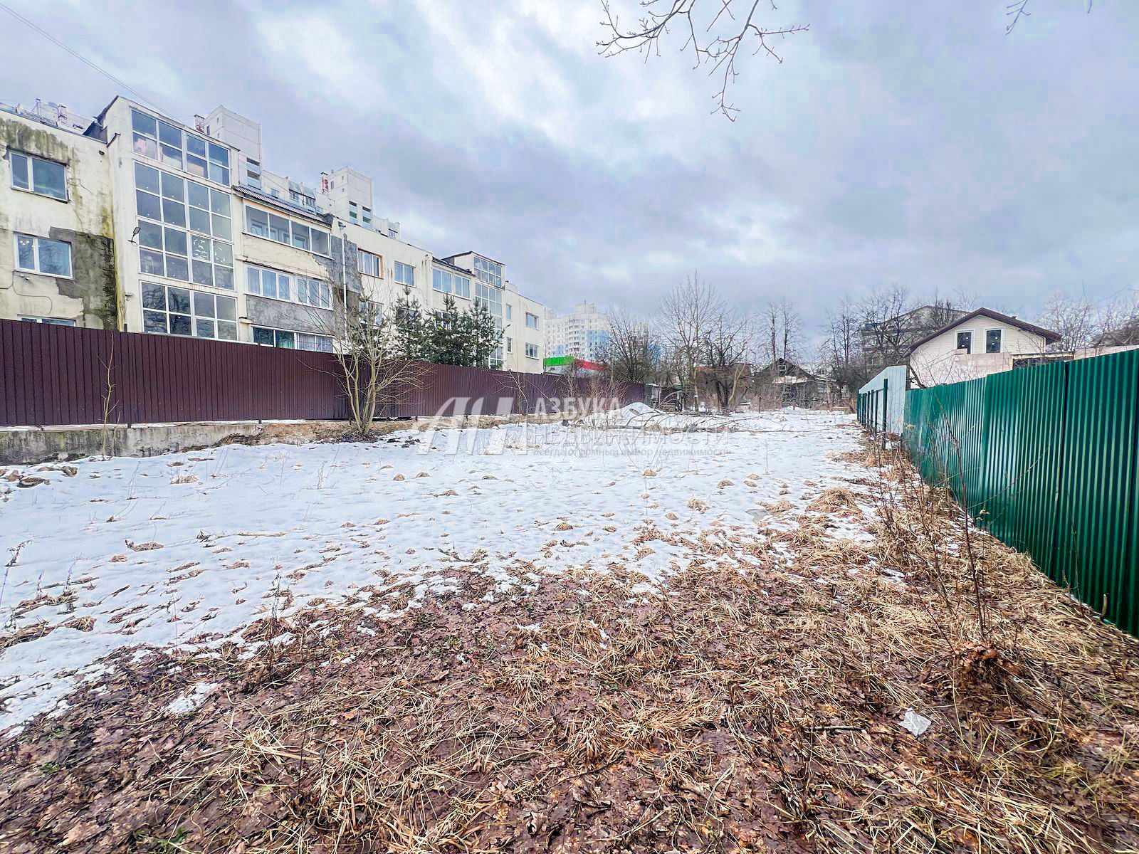 Московская область, городской округ Солнечногорск, посёлок городского типа Андреевка