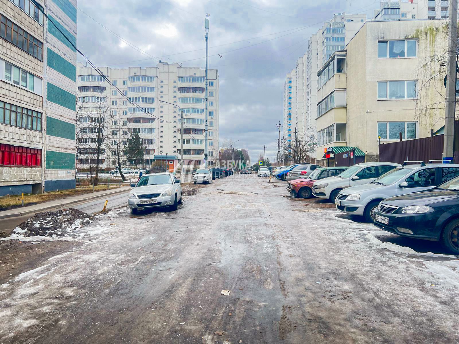  Московская область, городской округ Солнечногорск, посёлок городского типа Андреевка