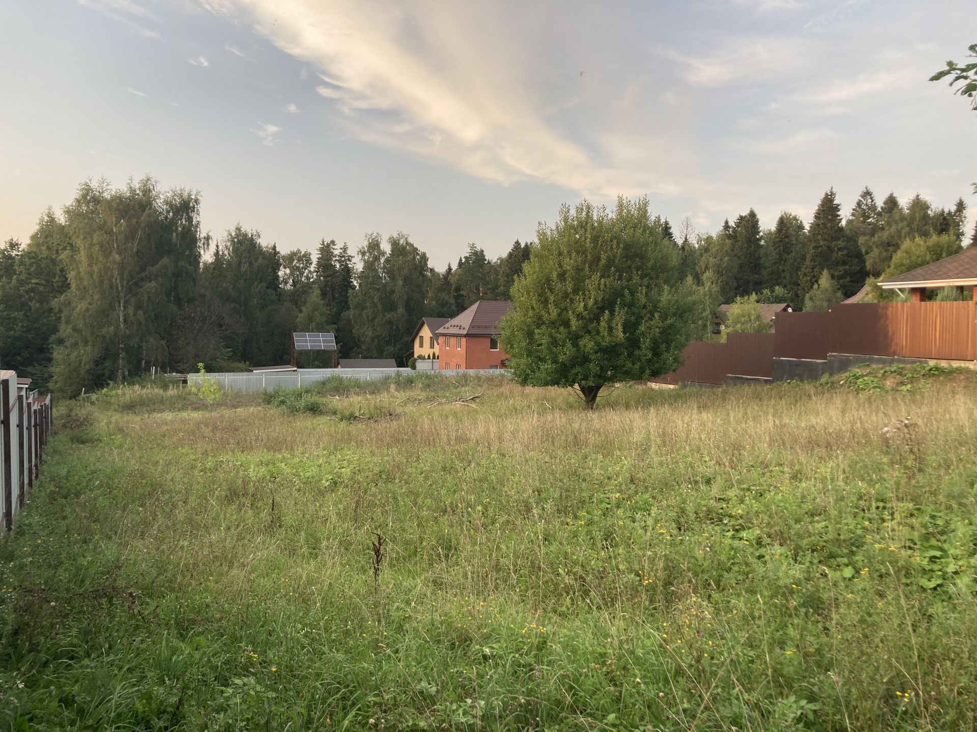 Земли сельхозназначения Московская область, Дмитровский городской округ, дачный посёлок Аусбург