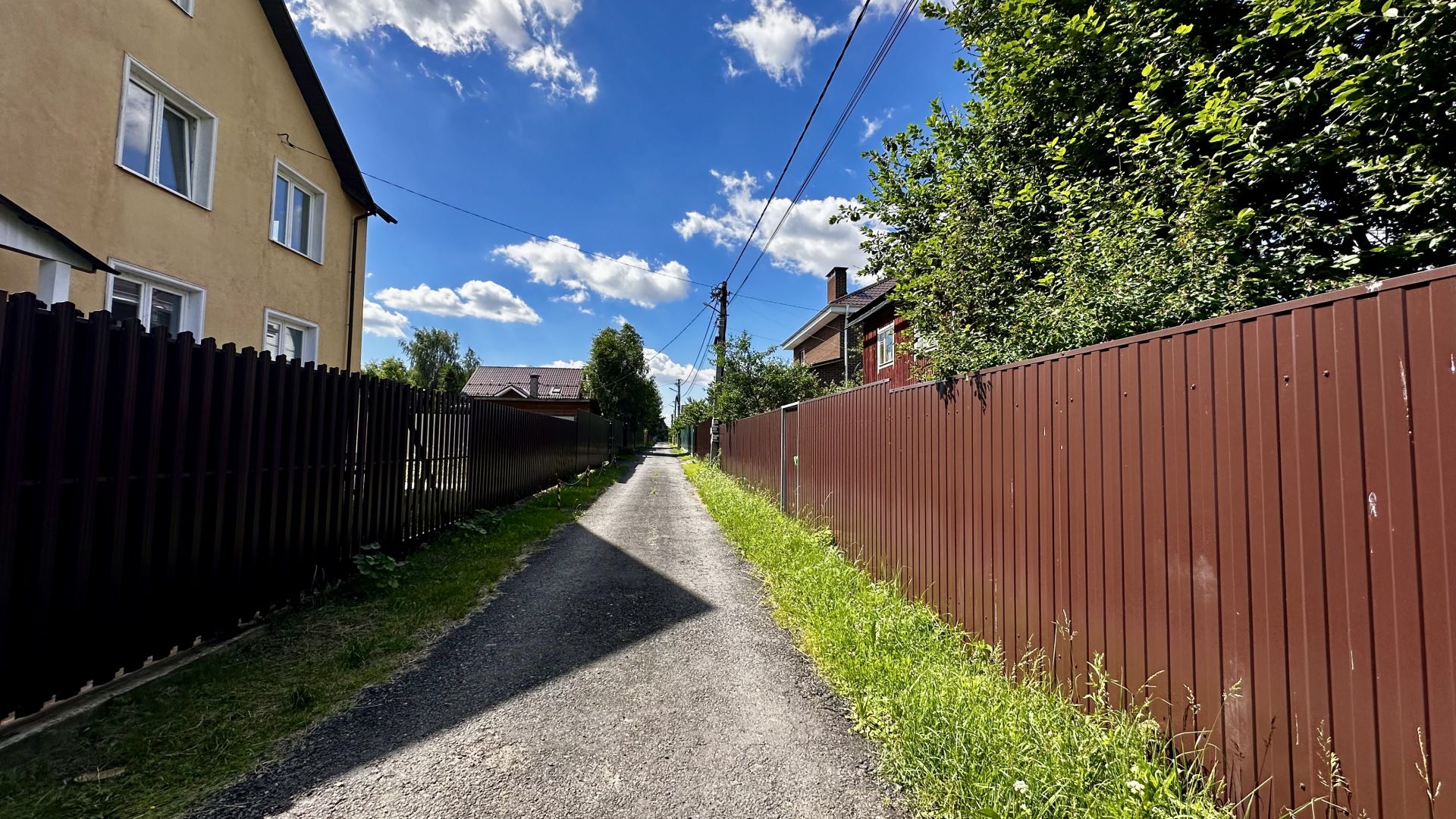 Дом Московская область, Раменский городской округ, дачный посёлок Кратово, Осенняя улица