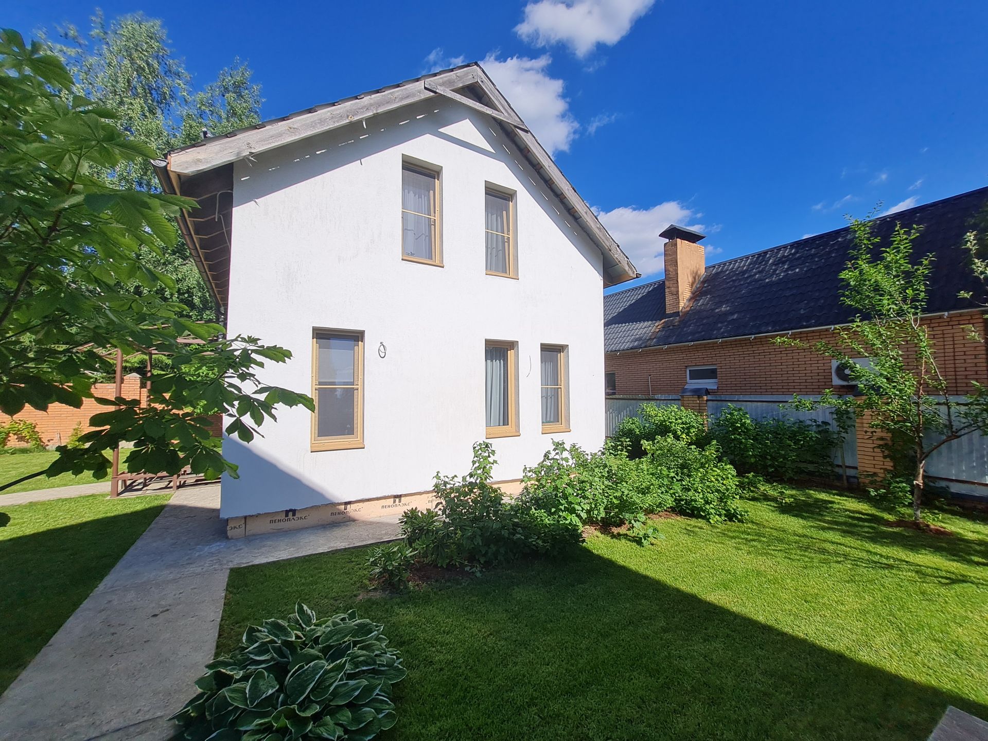 Дом Московская область, городской округ Химки, деревня Мышецкое, Лесная ...